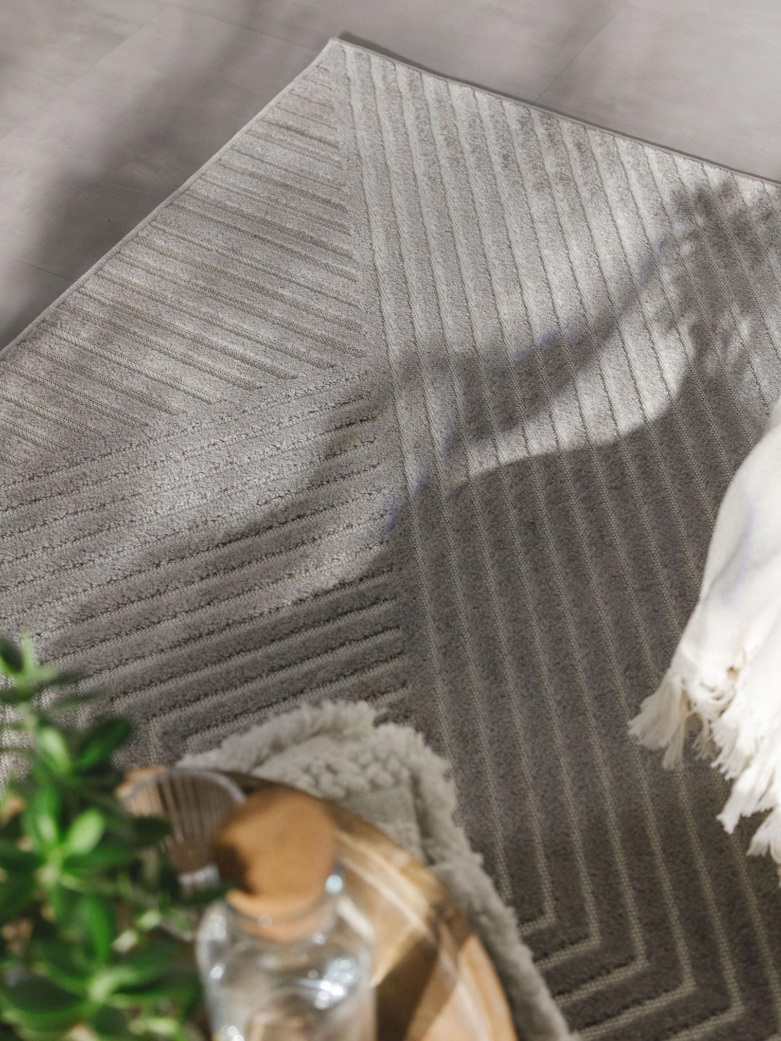 Tappeto di 100% Polipropilene in Grigio con pelo alto 6 - 10 mm da benuta Pop