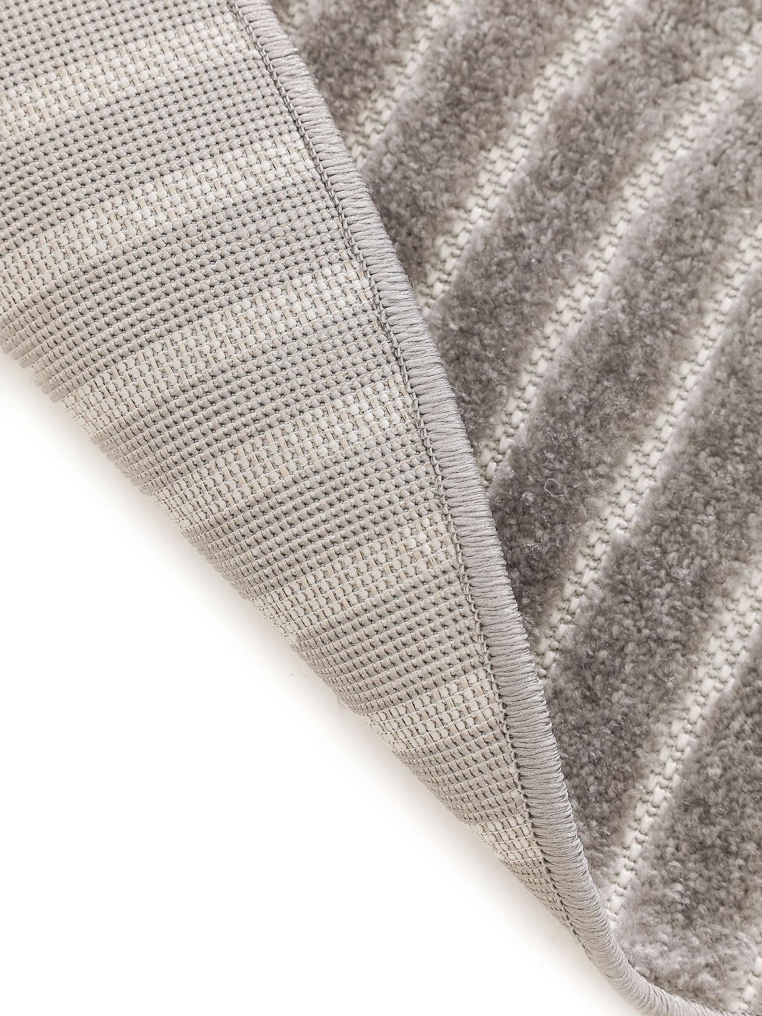 Rug made of 100% Polypropylene in Grey with a 6 - 10 mm high pile by benuta Pop