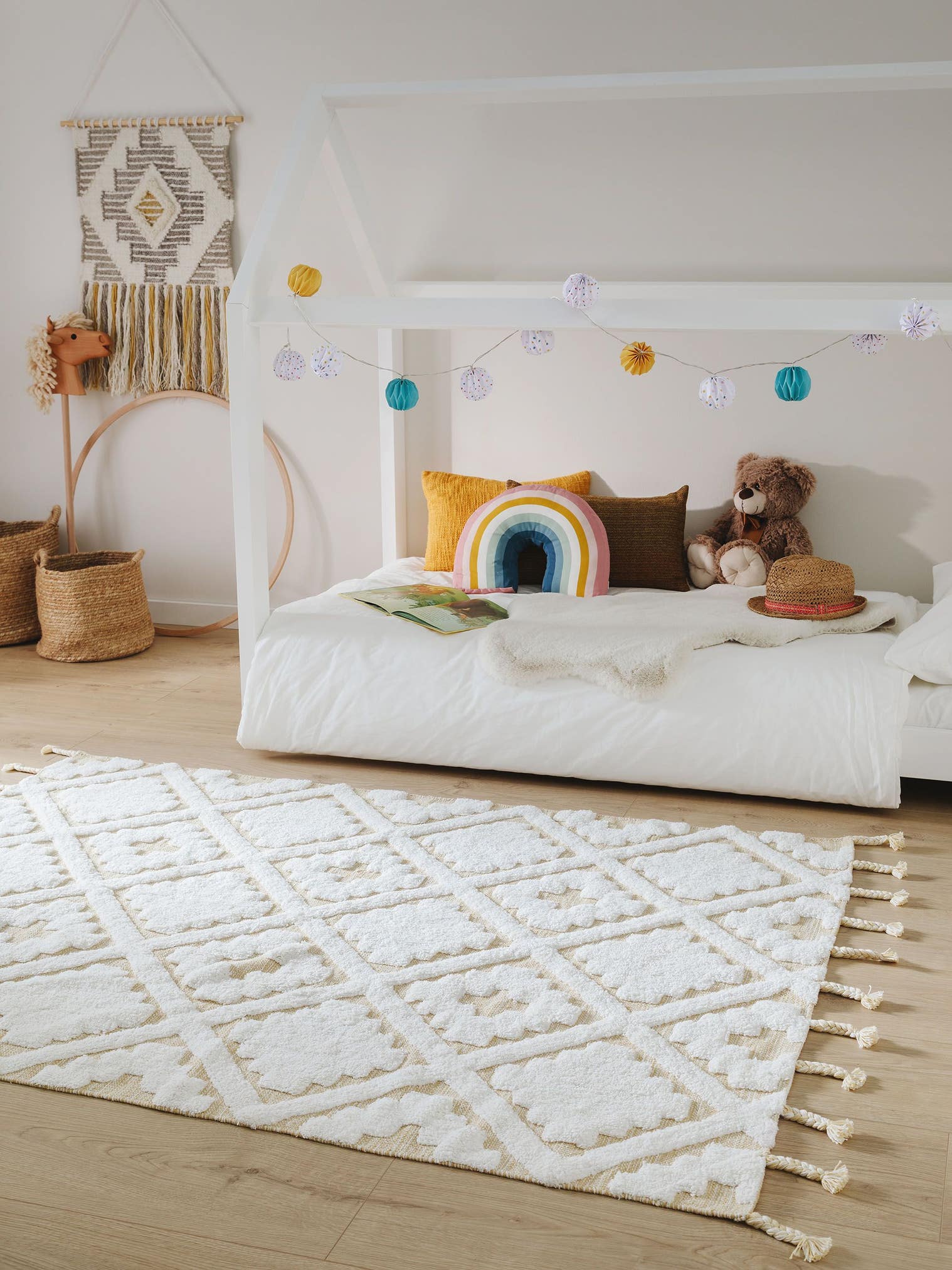 Teppich aus 100% Baumwolle in Gelb mit 6 bis 10 mm hohem Flor von Lytte