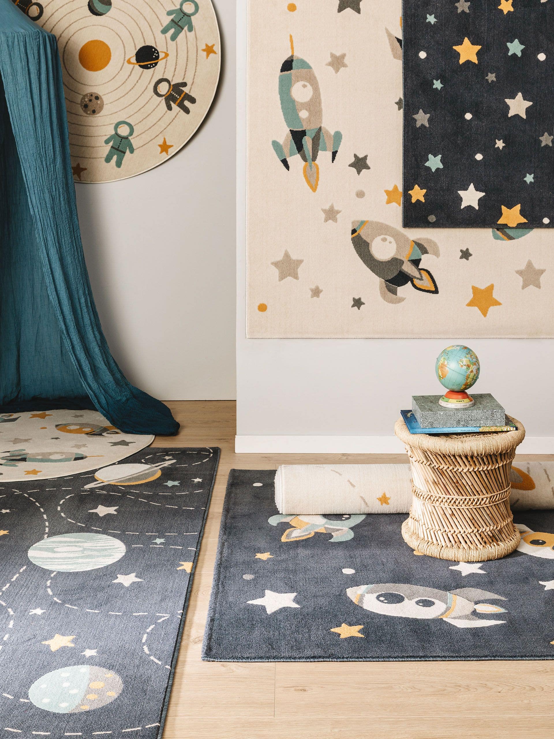Rug made of 100% Polypropylene in Beige with a 6 - 10 mm high pile by Lytte