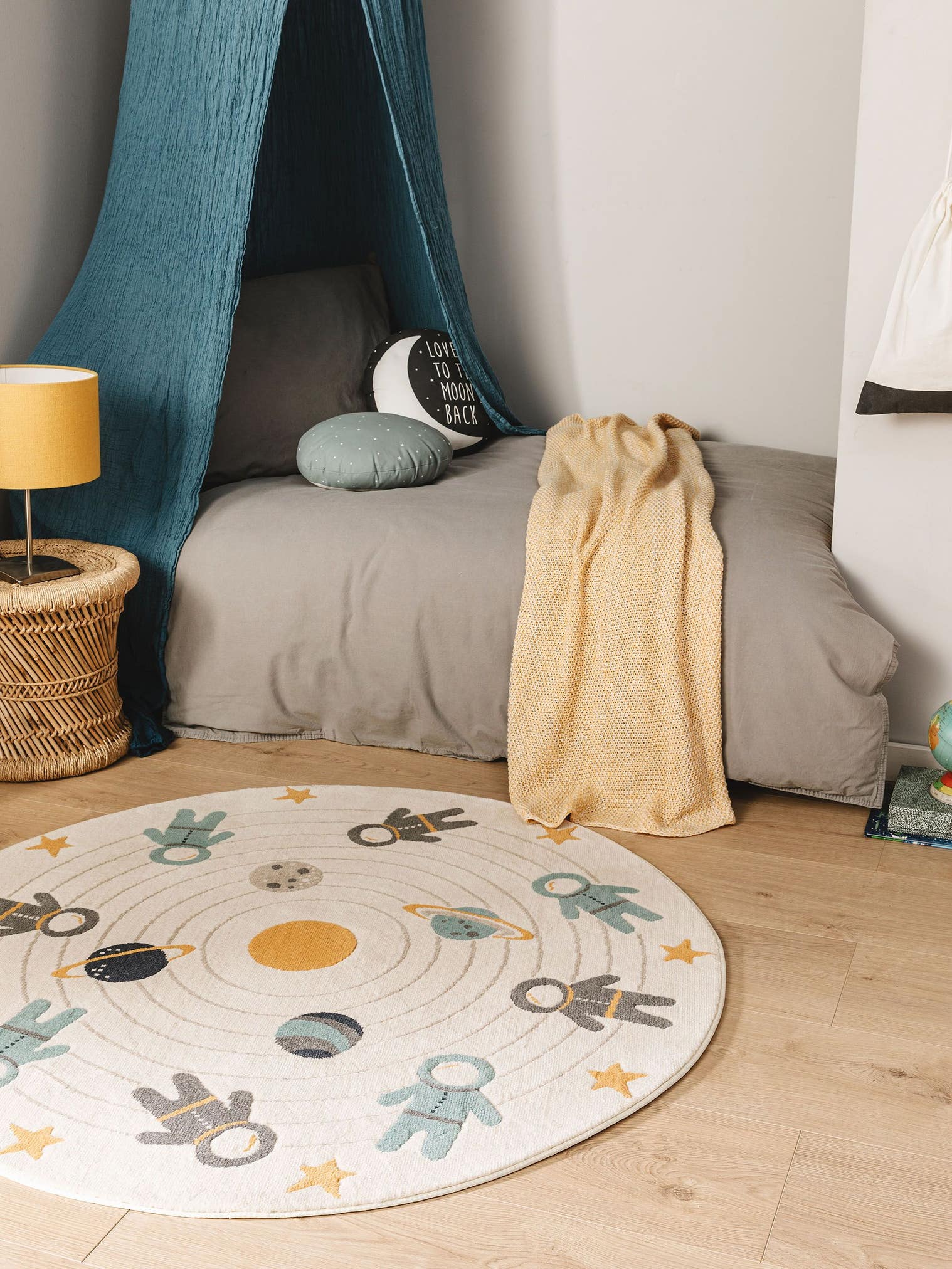 Teppich aus 100% Polypropylen in Beige mit 6 bis 10 mm hohem Flor von Lytte