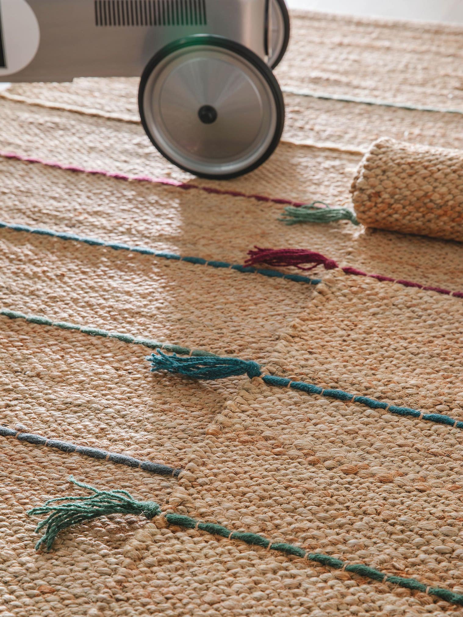 Tapis en 95% Jute, 5% Coton en Multicouleur avec une pile de 1- 5 mm de hauteur de Lytte