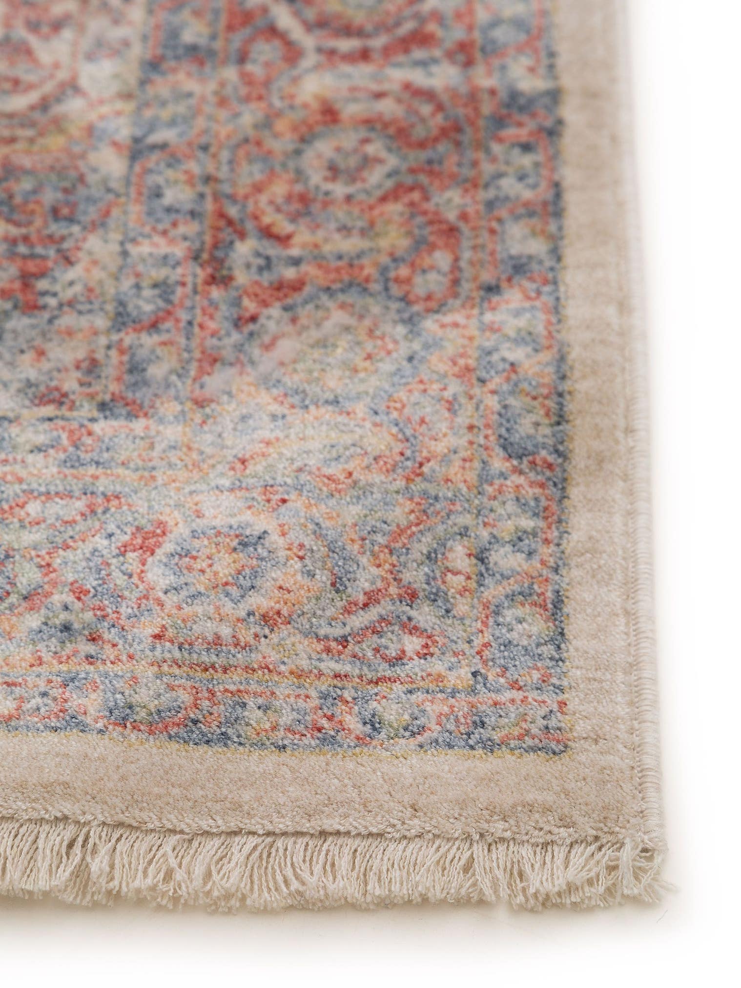 Teppich aus 100% Viskose in Multicolor mit bis 5 mm hohem Flor von benuta Pop