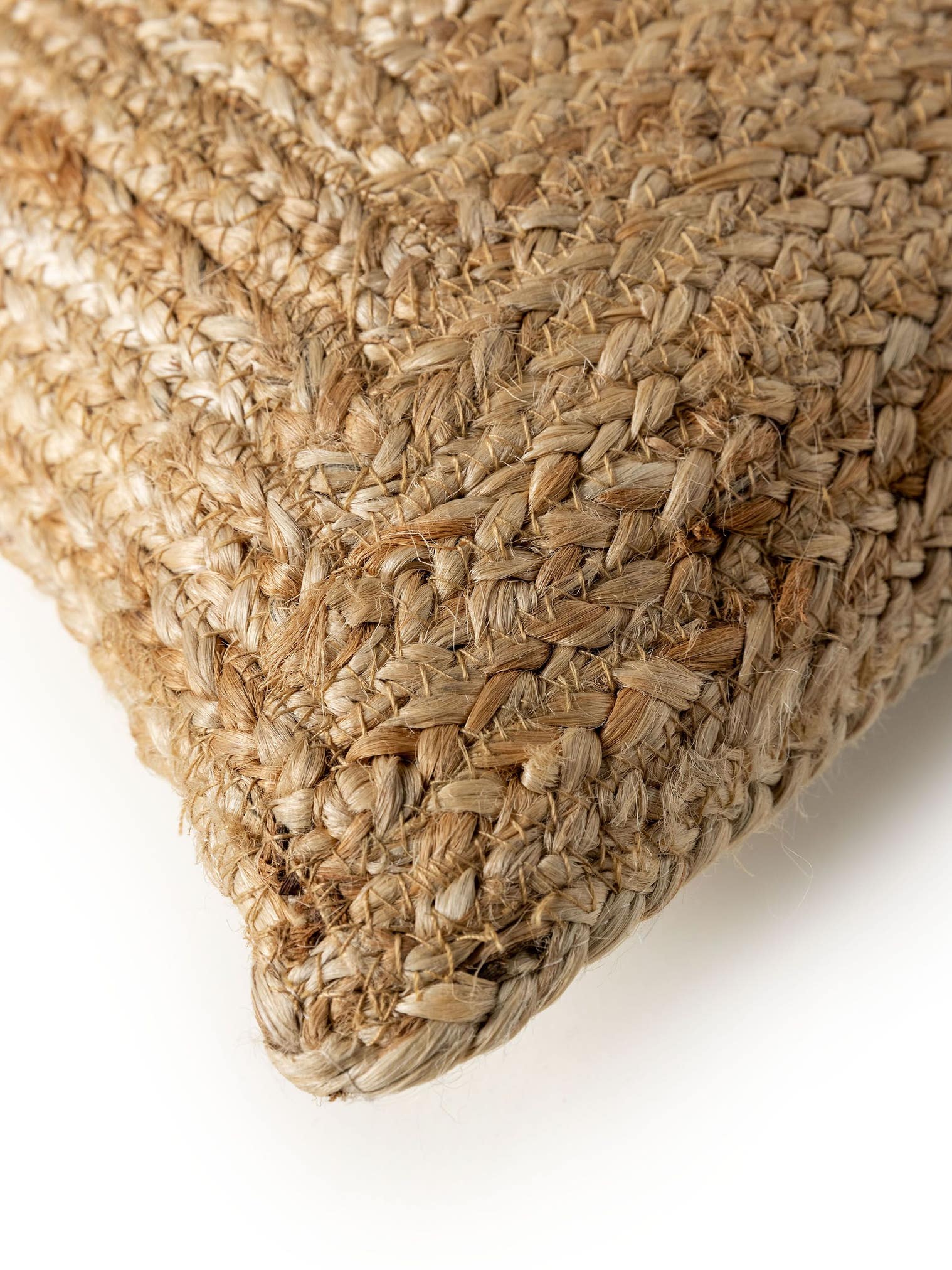 Pudebetræk Jutta natural i -design lavet af 60% Jute, 40% Bomuld fra benuta