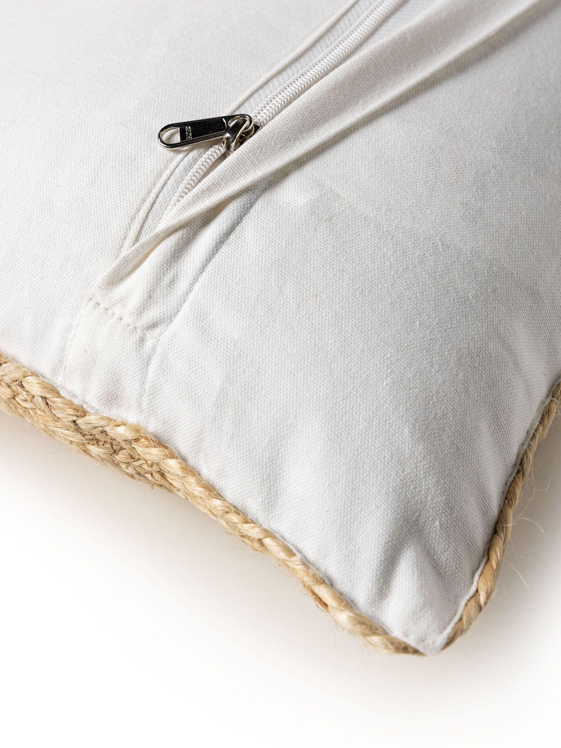 Funda de almohada Jutta natural con diseño de  en 60% Yute, 40% Algodón de benuta