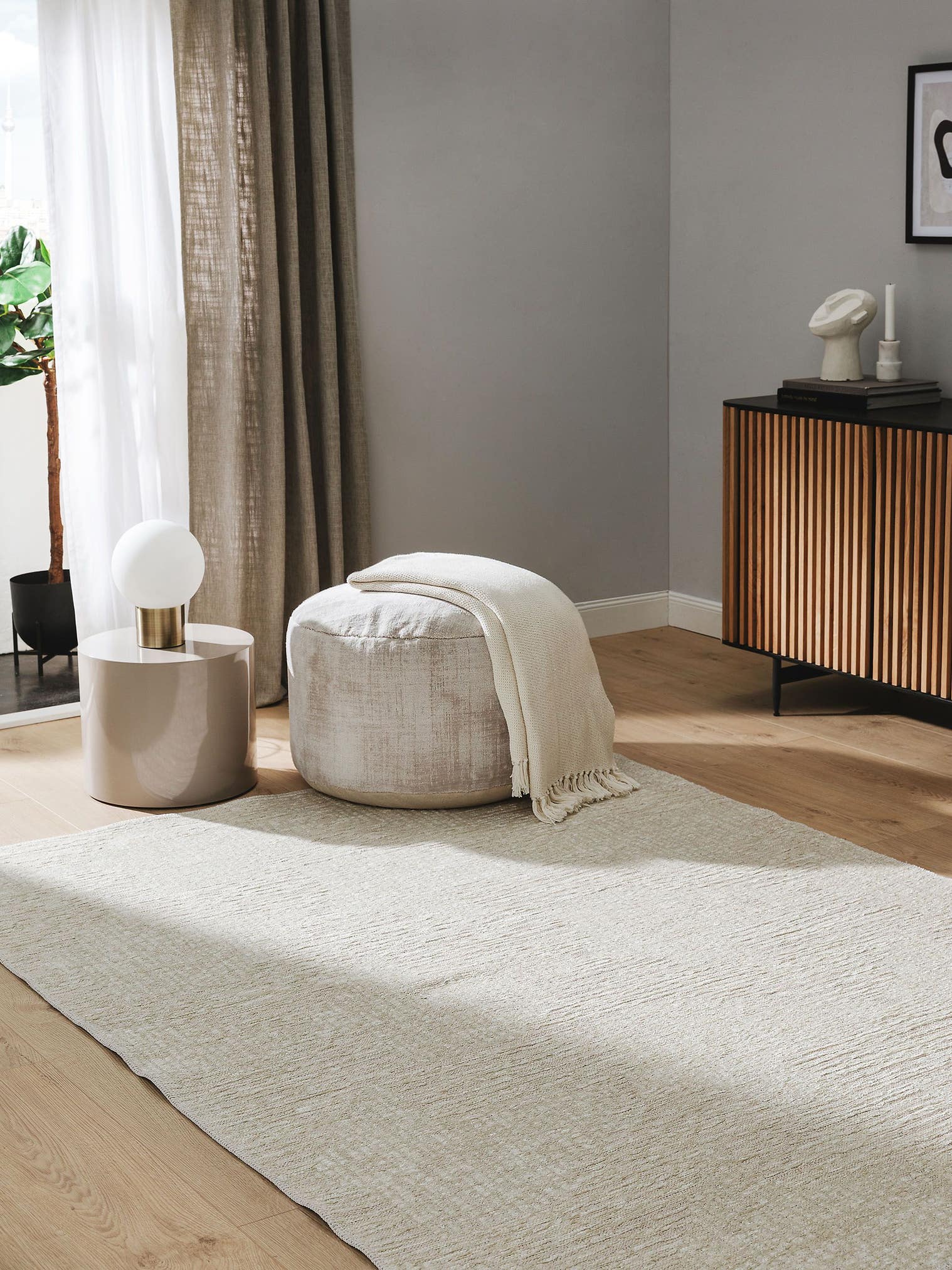 Teppich aus 60% Polyester, 40% Polypropylen in Beige mit bis 5 mm hohem Flor von benuta Pop