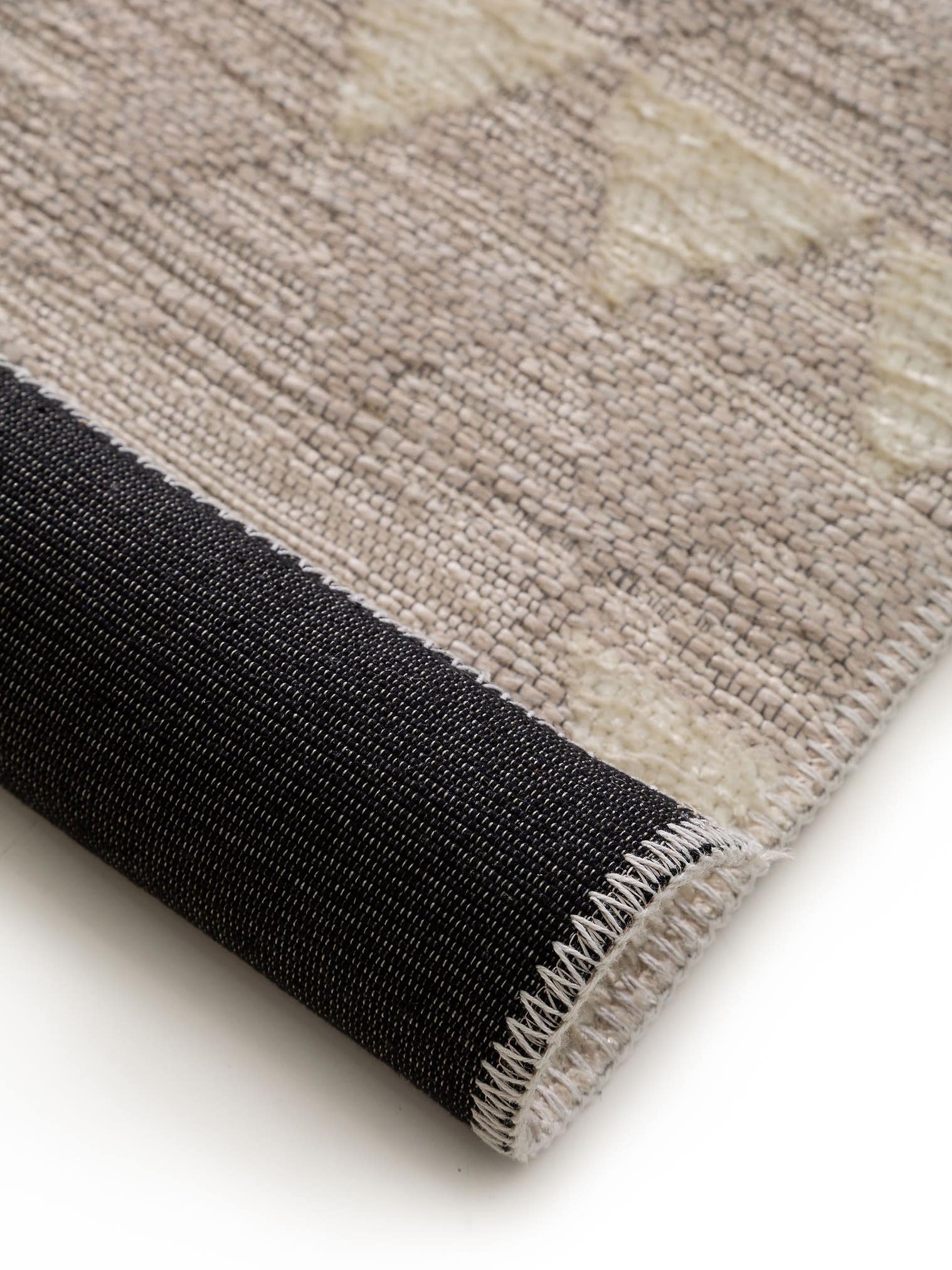 Tapijt van 60% Polyester, 40% Polypropyleen in Beige met een 1- 5 mm hoge pool van benuta Pop
