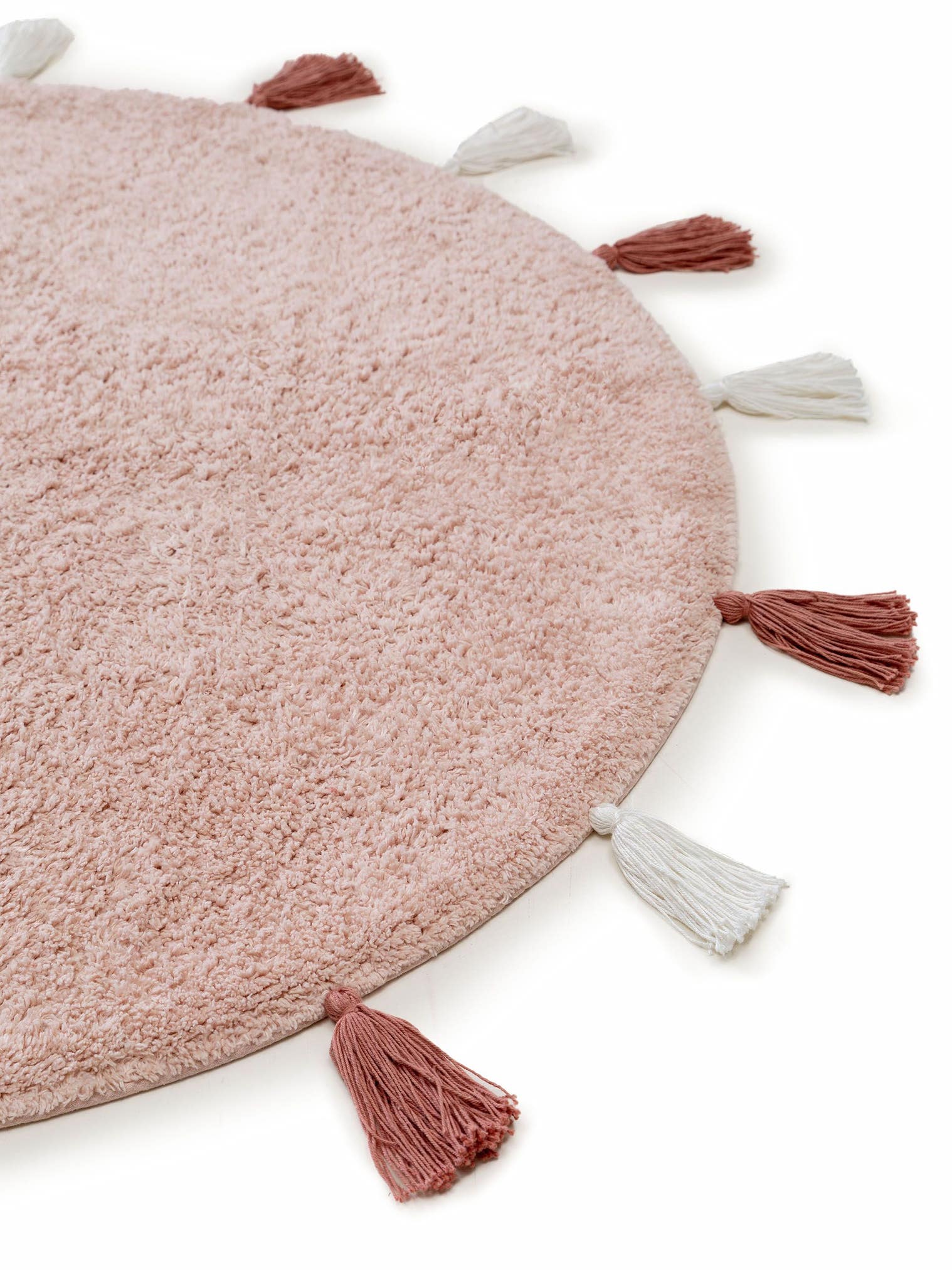 Tapijt van 100% Katoen in Roze met een 6 - 10 mm hoge pool van Lytte