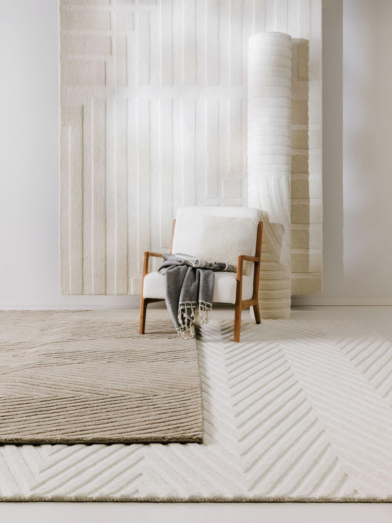 Tapis en 100% Laine en Beige avec une pile de 21 - 30 mm de hauteur de benuta Pure