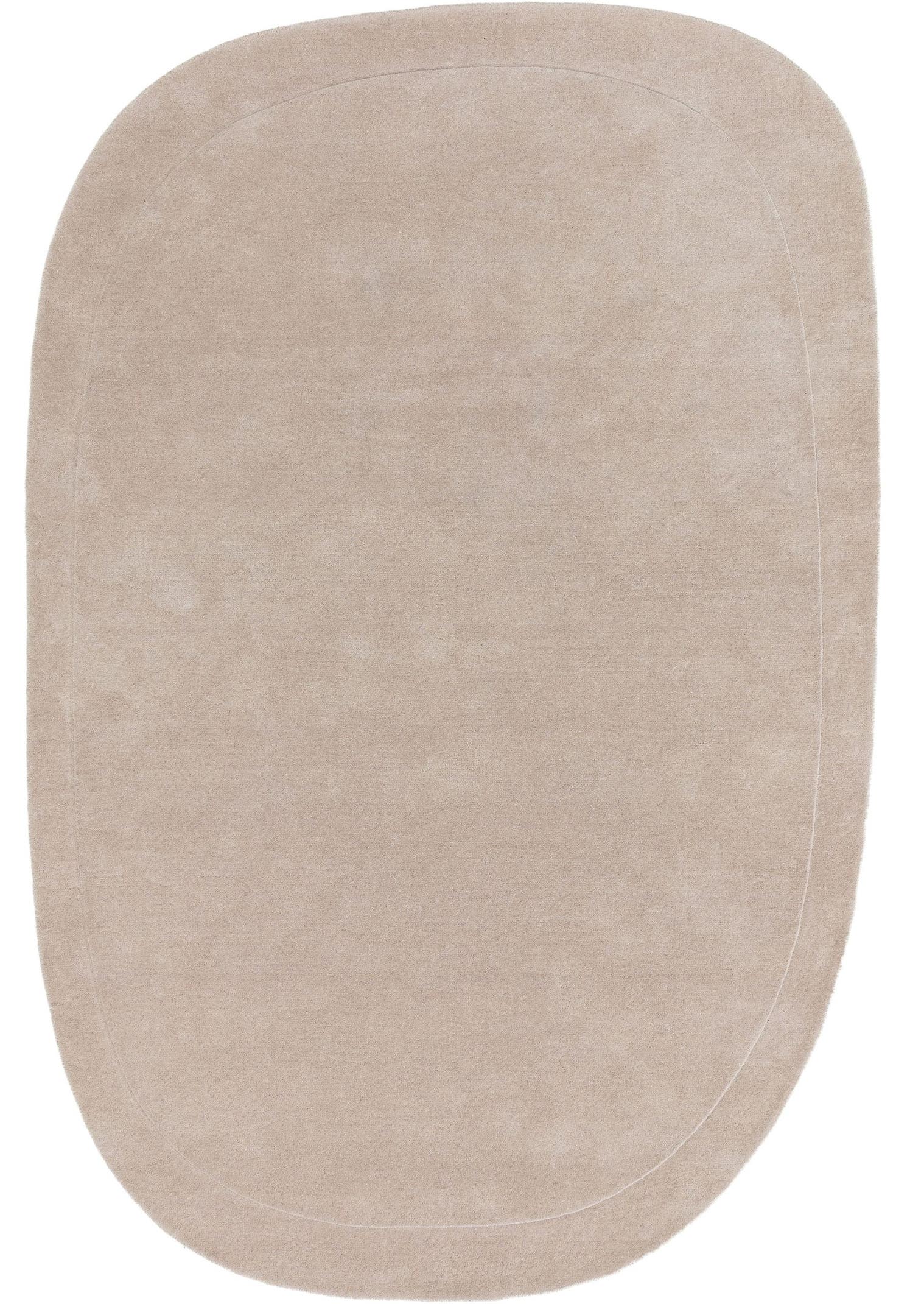 Tæppe af 100% Uld i Beige med 6 - 10 mm høj luv fra benuta Pure