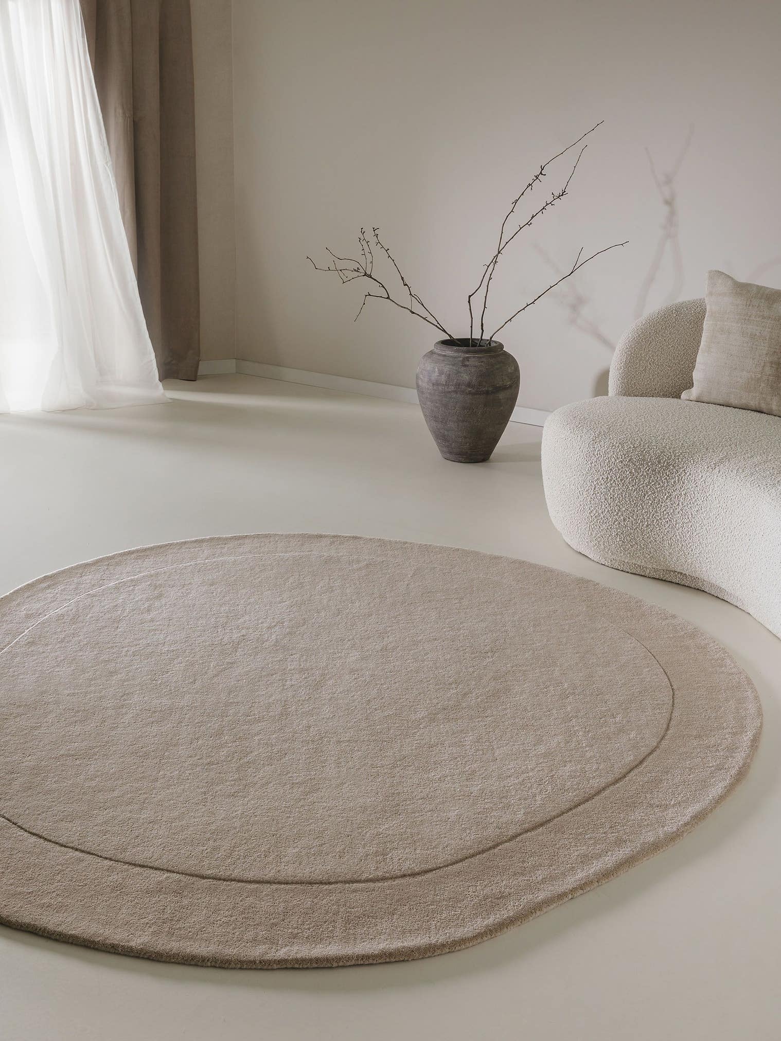 Matta av 100% Ull i Beige med 6 - 10 mm hög lugg från benuta Pure