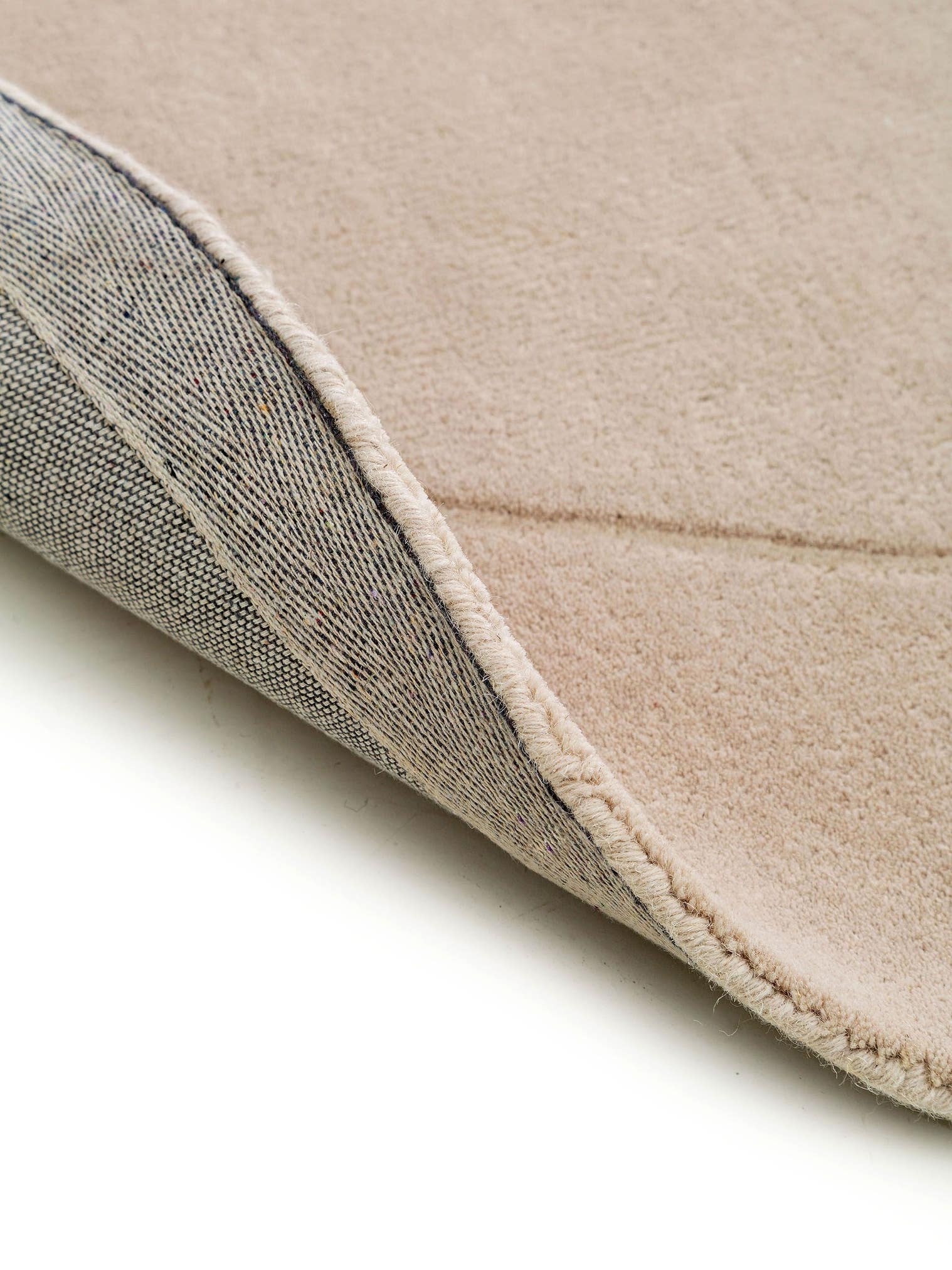 Matta av 100% Ull i Beige med 6 - 10 mm hög lugg från benuta Pure