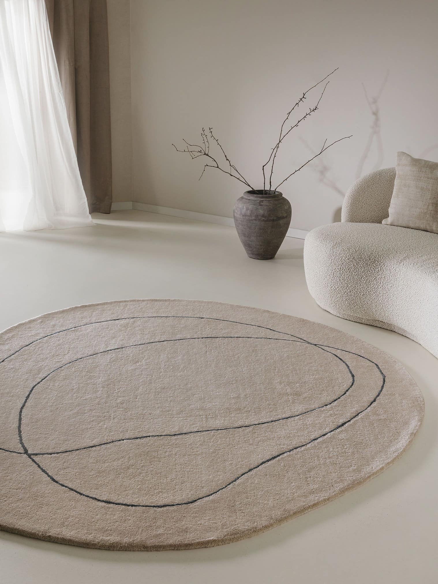 Alfombra de 90% Lana, 10% Viscosa en Beige con un pelo de {{Placeholder_Pile Height}} de altura de benuta Pure