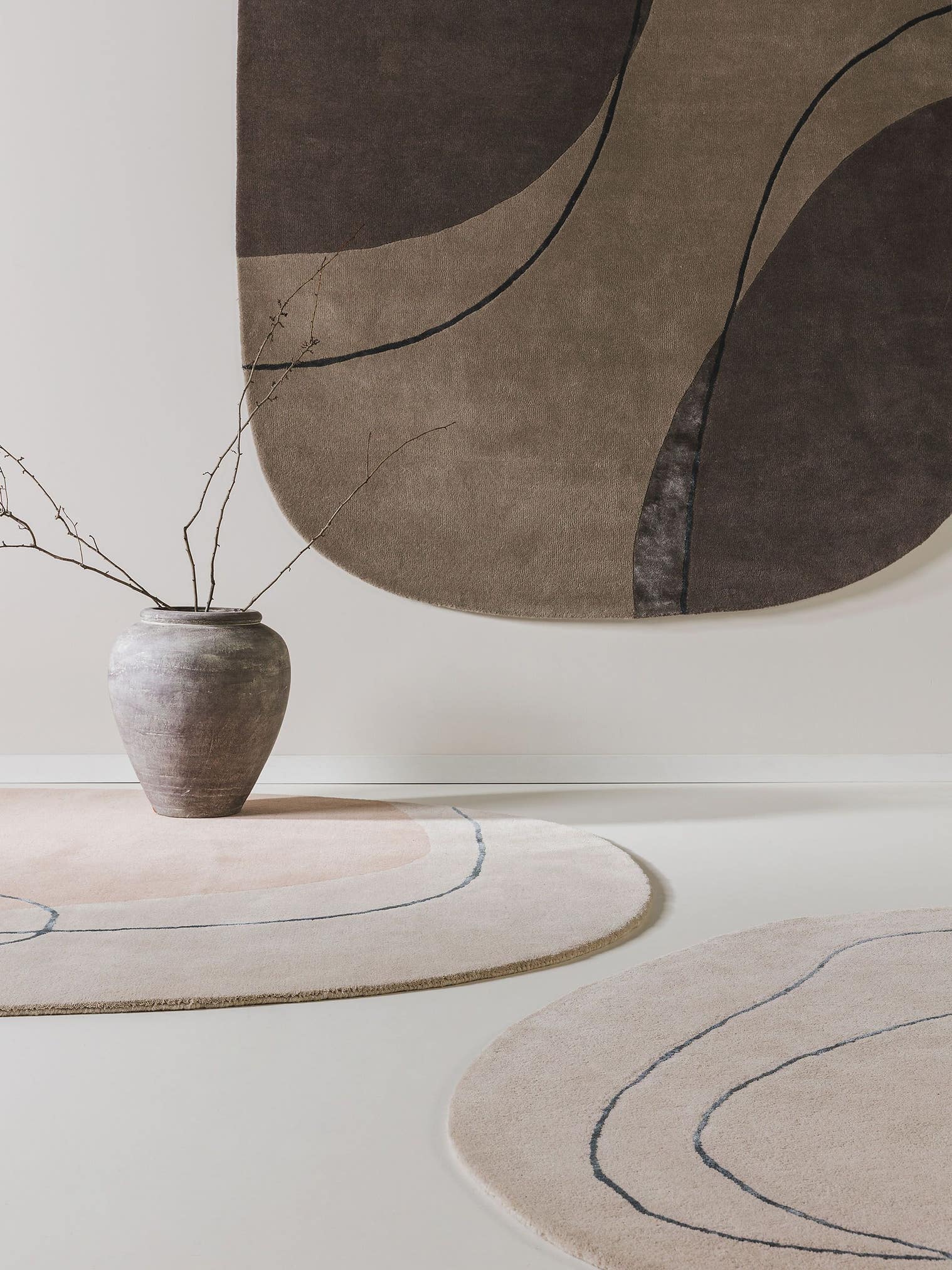 Alfombra de 85% Lana, 15% Viscosa en Taupe con un pelo de {{Placeholder_Pile Height}} de altura de benuta Pure