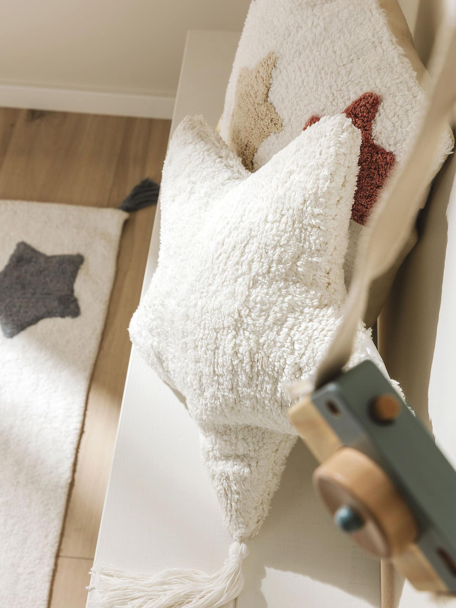 Kussen Stars Crème in KidsDesign-ontwerp van 100% Katoen door Lytte