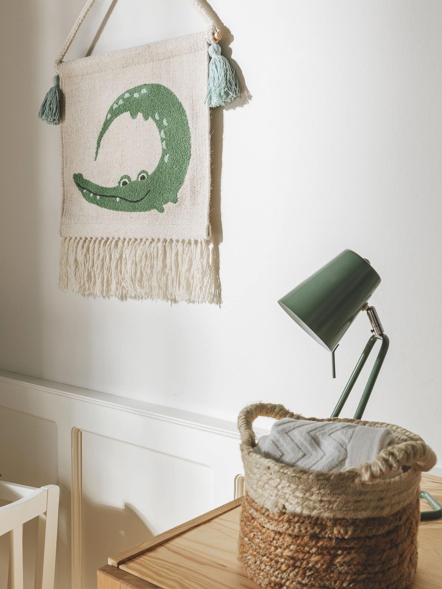 Väggdekoration Savannah Grön med KidsDesign-design i 75% Ull, 20% Bomull, 5% Polyakryl från Lytte