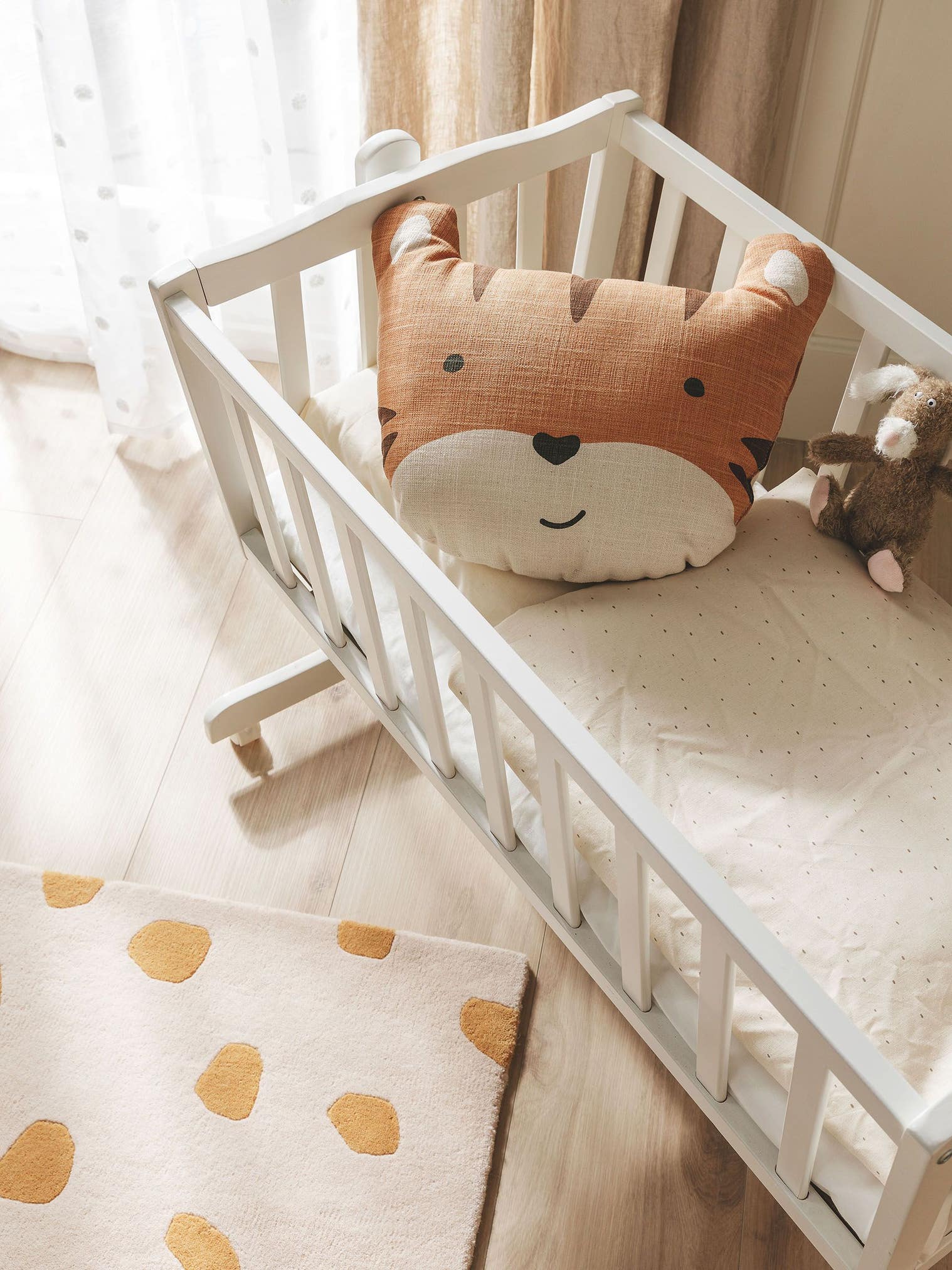 Cushion Savannah Orange im Design KidsDesign aus 100% Cotton von Lytte