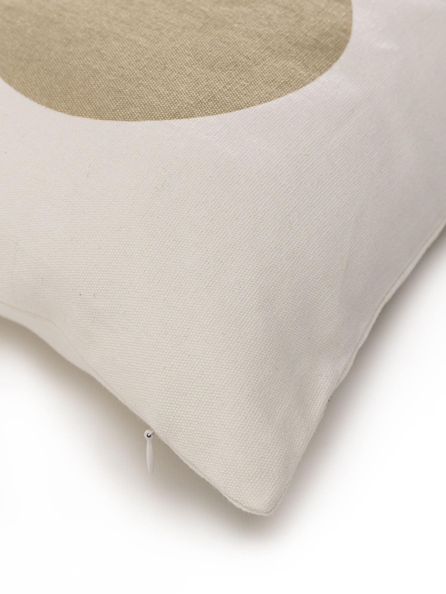 Kissenbezug Malea Multicolor im Design Abstrakt aus 100% Baumwolle von benuta Pop
