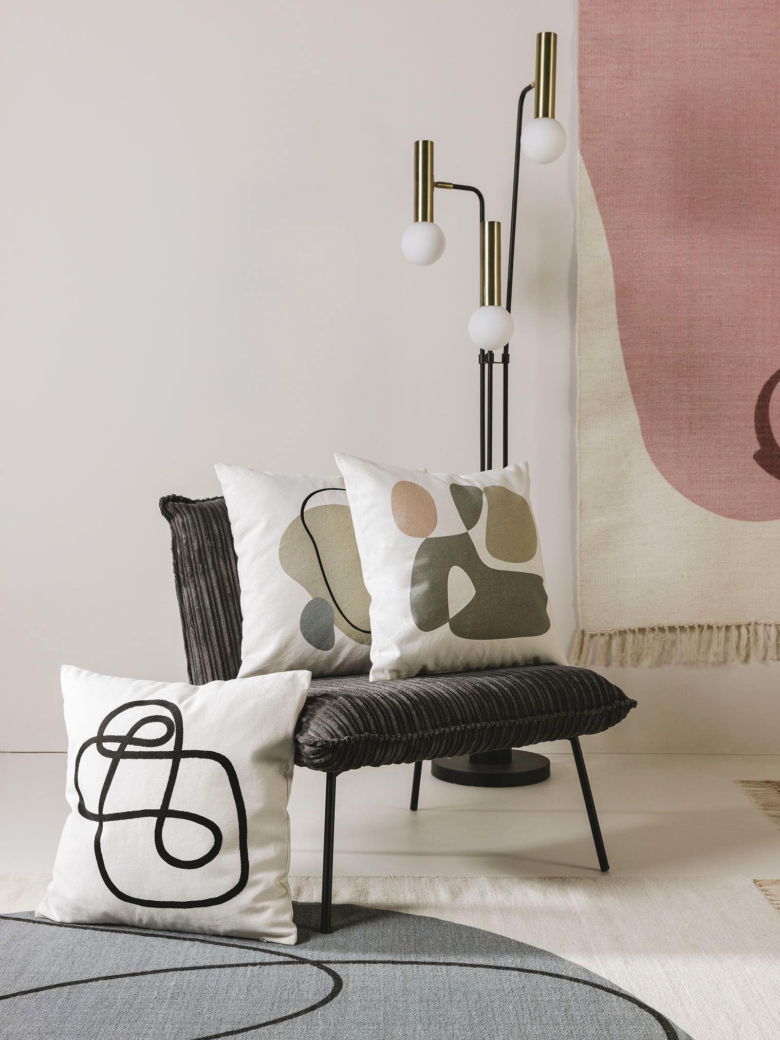 Putevar Malea Svart/hvit i Sammendrag-design laget av 100 % bomull fra benuta Pop
