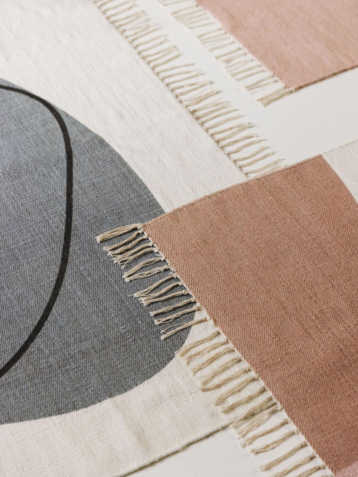 Tapis en 100% Laine en Multicouleur avec une pile de 1- 5 mm de hauteur de benuta Pop