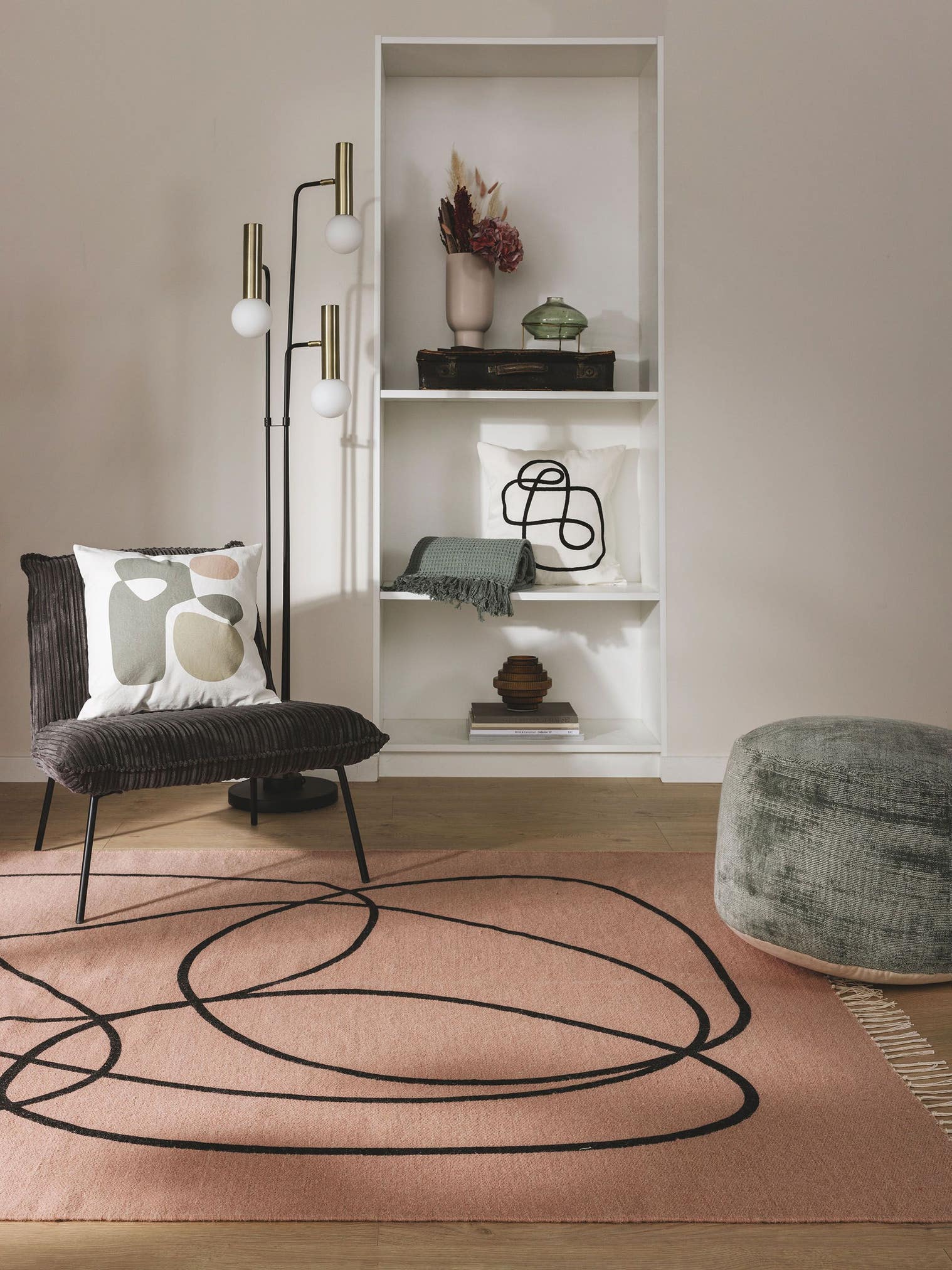 Rug made of 100% Wool in Multicoloured with a 1- 5 mm high pile by benuta Pop