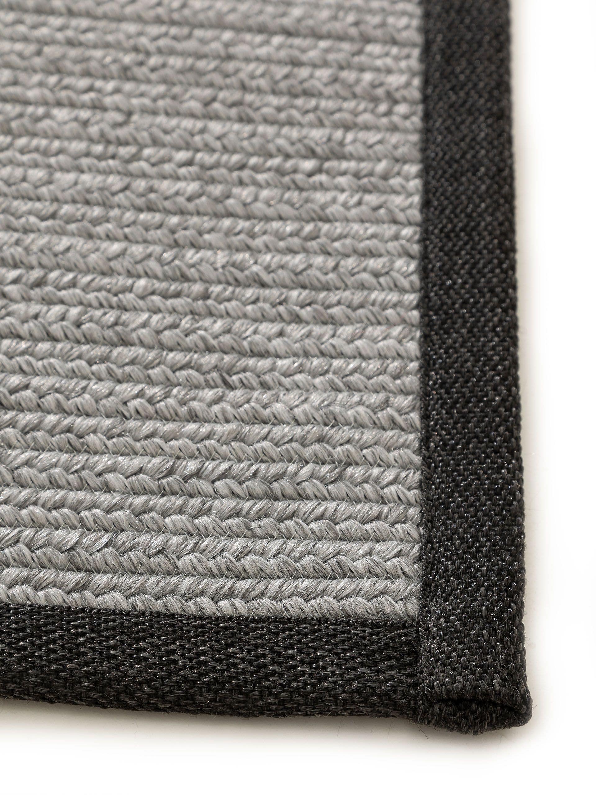 Rug made of 80% Polypropylene, 20% Polyester in Grey with a 1- 5 mm high pile by benuta Nest