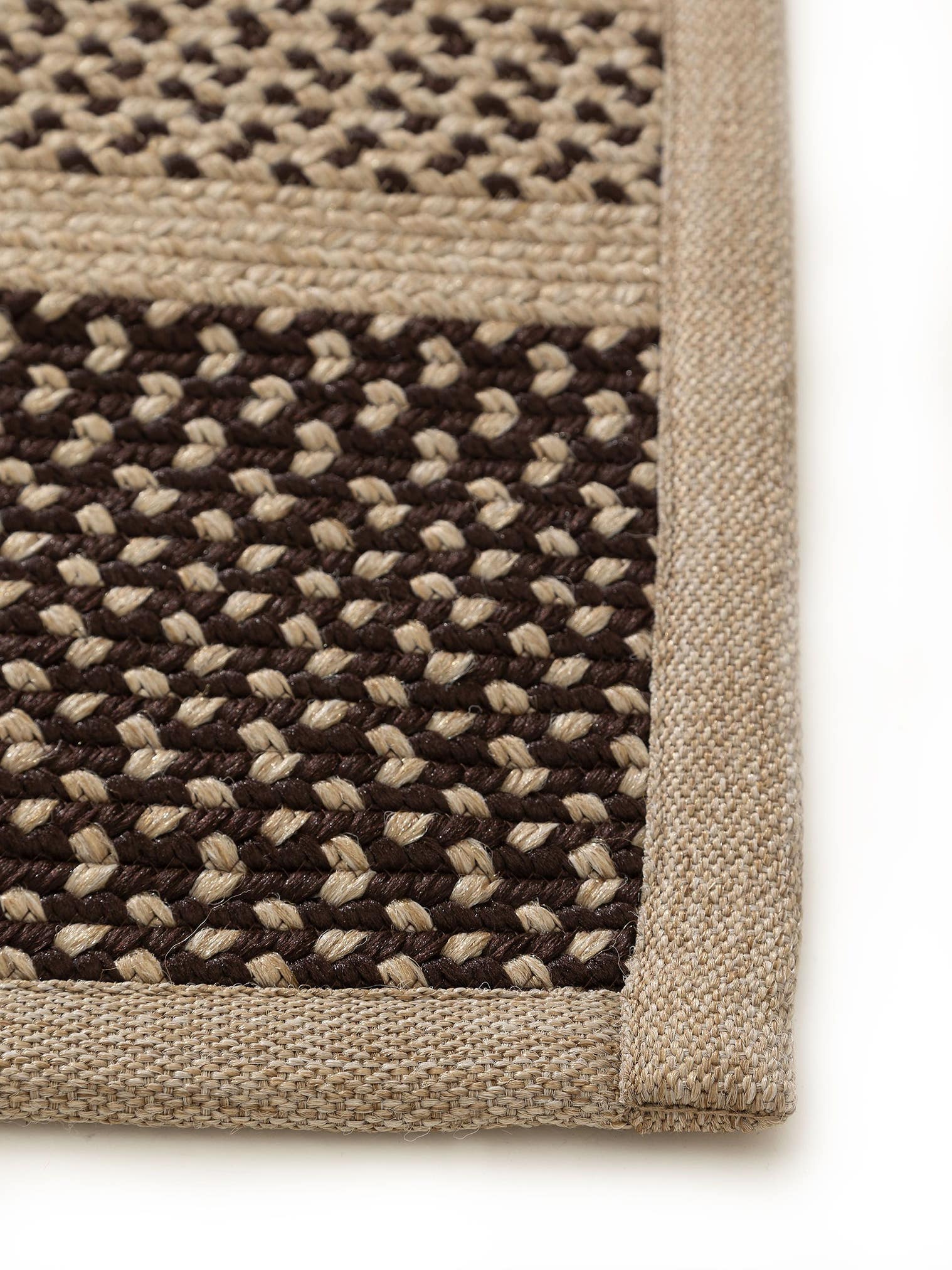 Koberec z 80 % polypropylen, 20 % polyester v Hnědá s vlasem výšky do 5 mm od benuta Nest
