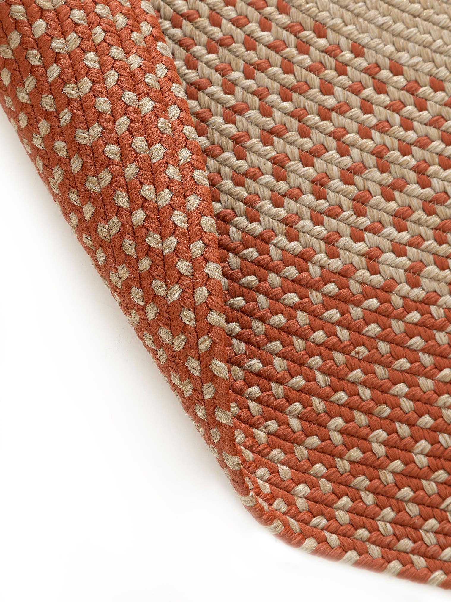 Teppich aus 80% Polypropylen, 20% Polyester in Braun mit bis 5 mm hohem Flor von benuta Nest