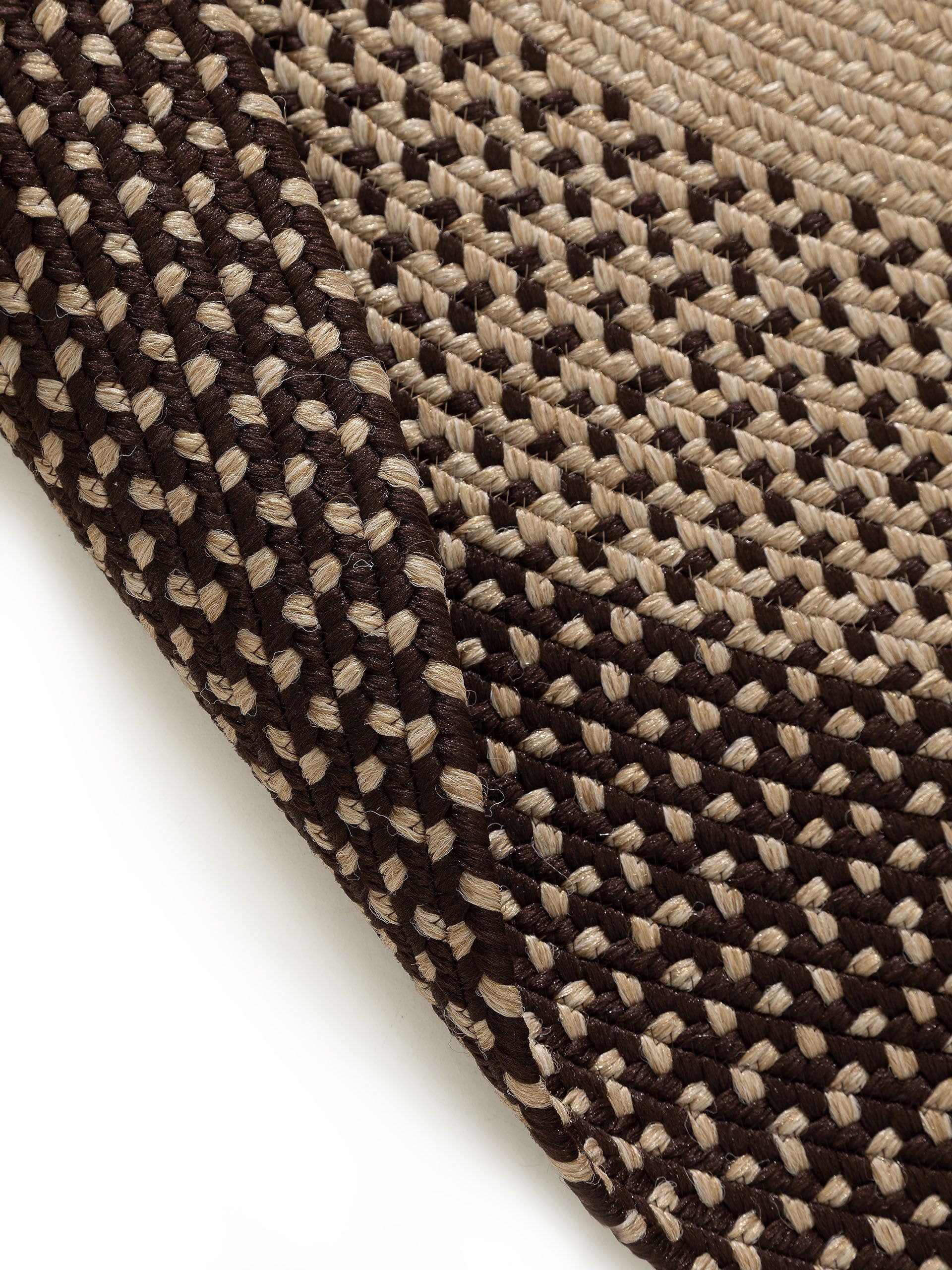 Matta av 80% Polypropylen, 20% Polyester i Brun med 1- 5 mm hög lugg från benuta Nest