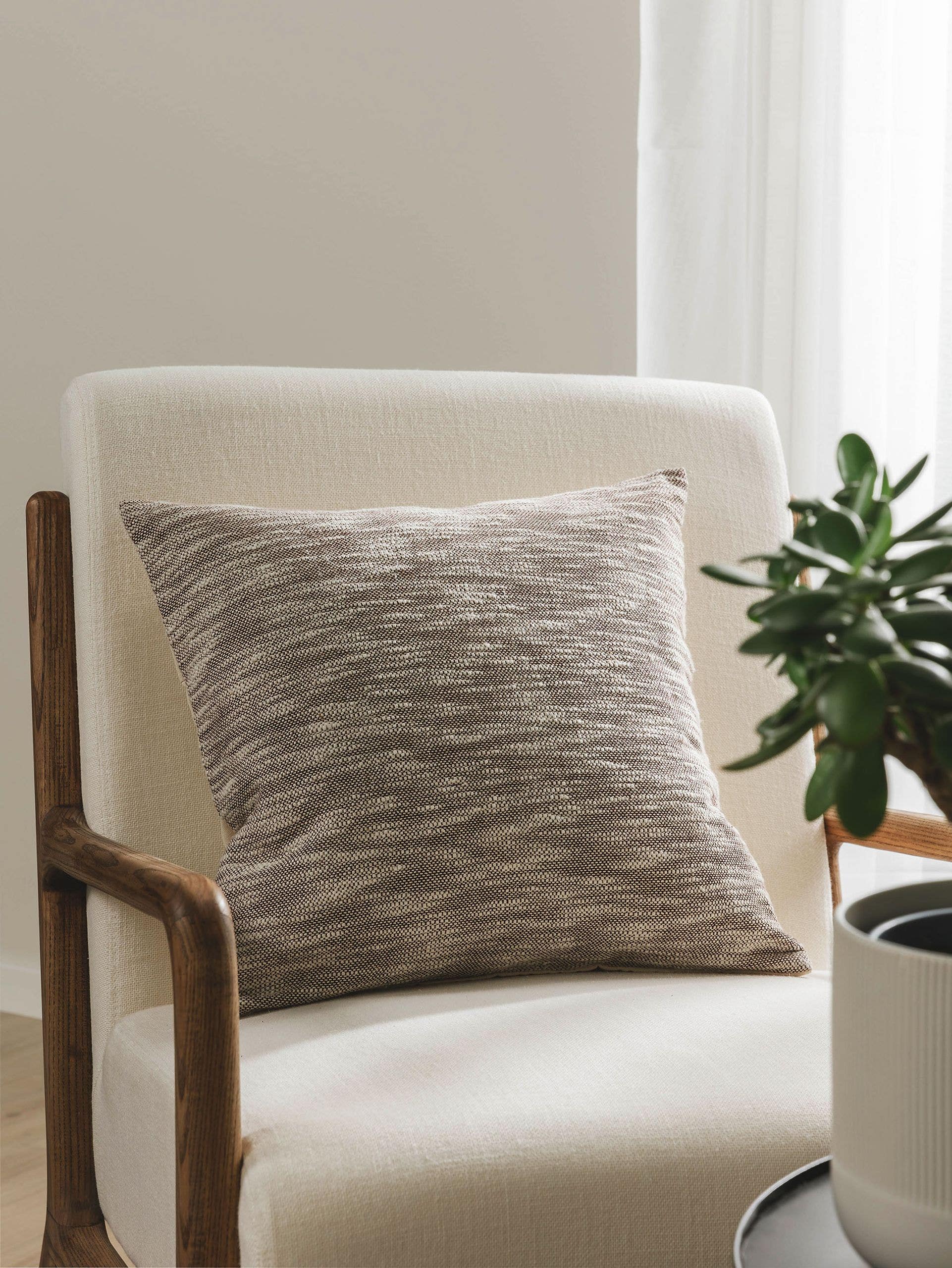 Cushion Cover Nadia Brown in Abstract design made of 100% Cotton by benuta Nest