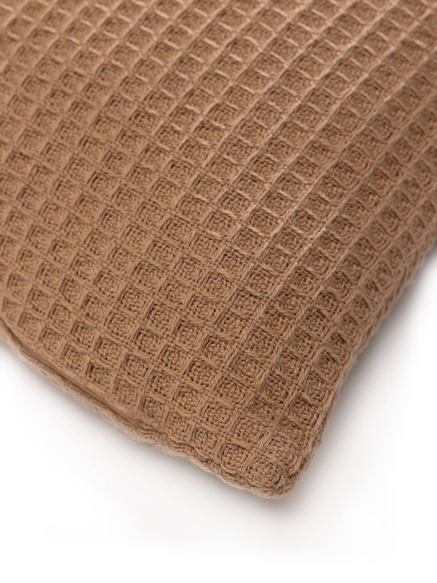 Kissenbezug Amalia Hellbraun im Design  aus 100% Baumwolle von benuta Pure