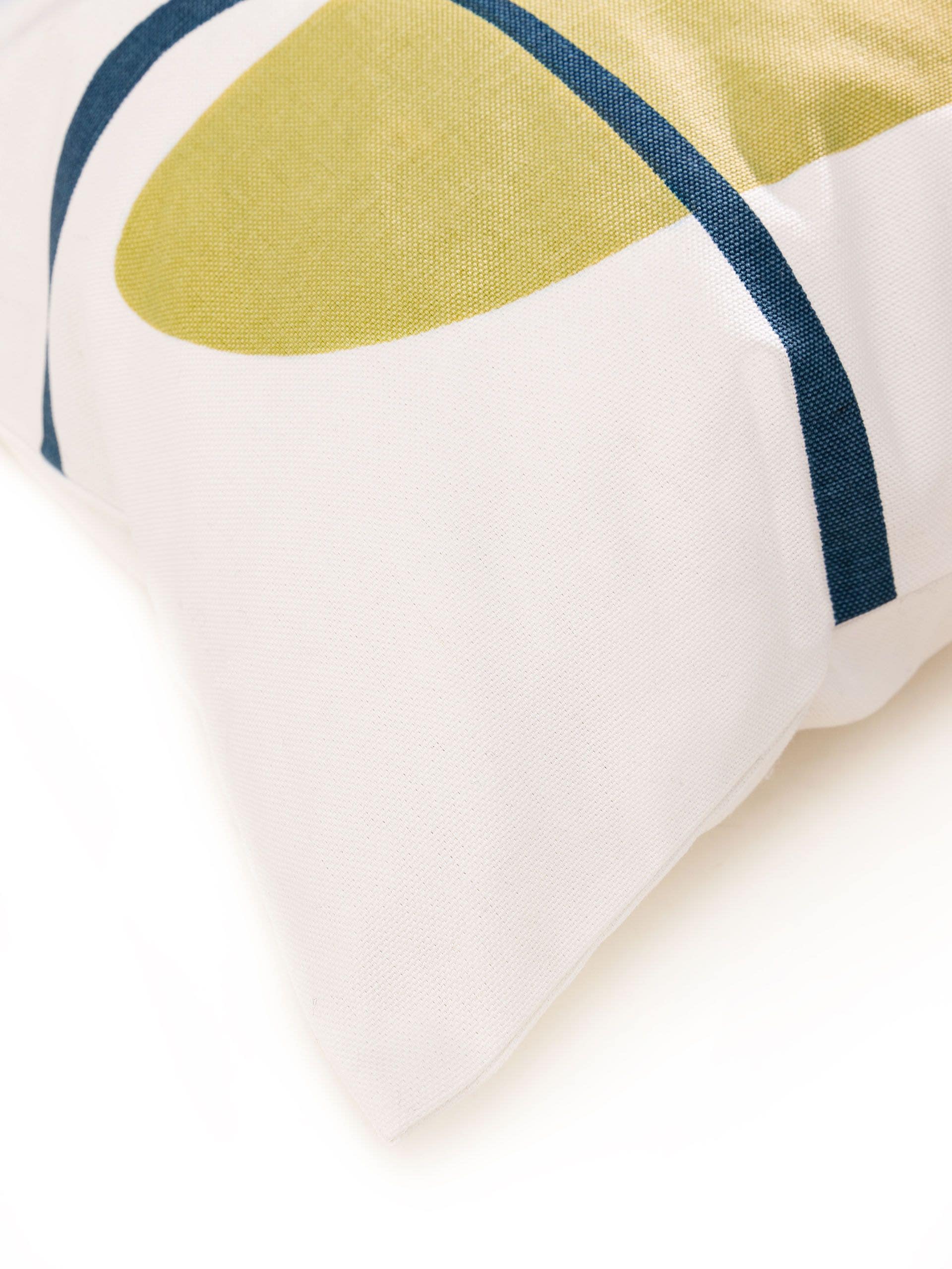 Cushion Cover Eldar Multicolour in Abstract design made of 100% Cotton by benuta Pop