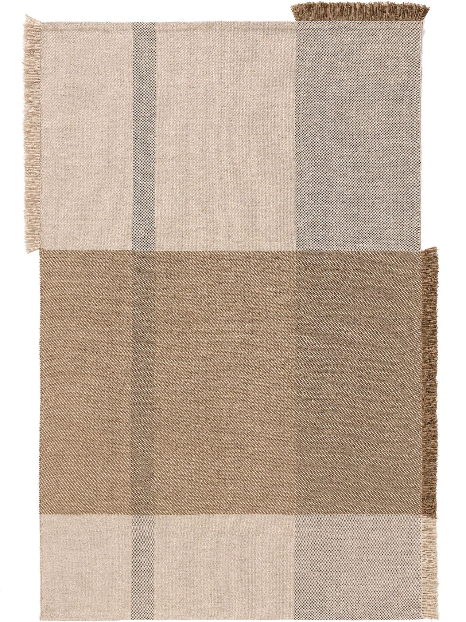 Teppich aus 70% Wolle, 30% Baumwolle in Beige mit bis 5 mm hohem Flor von benuta Pure