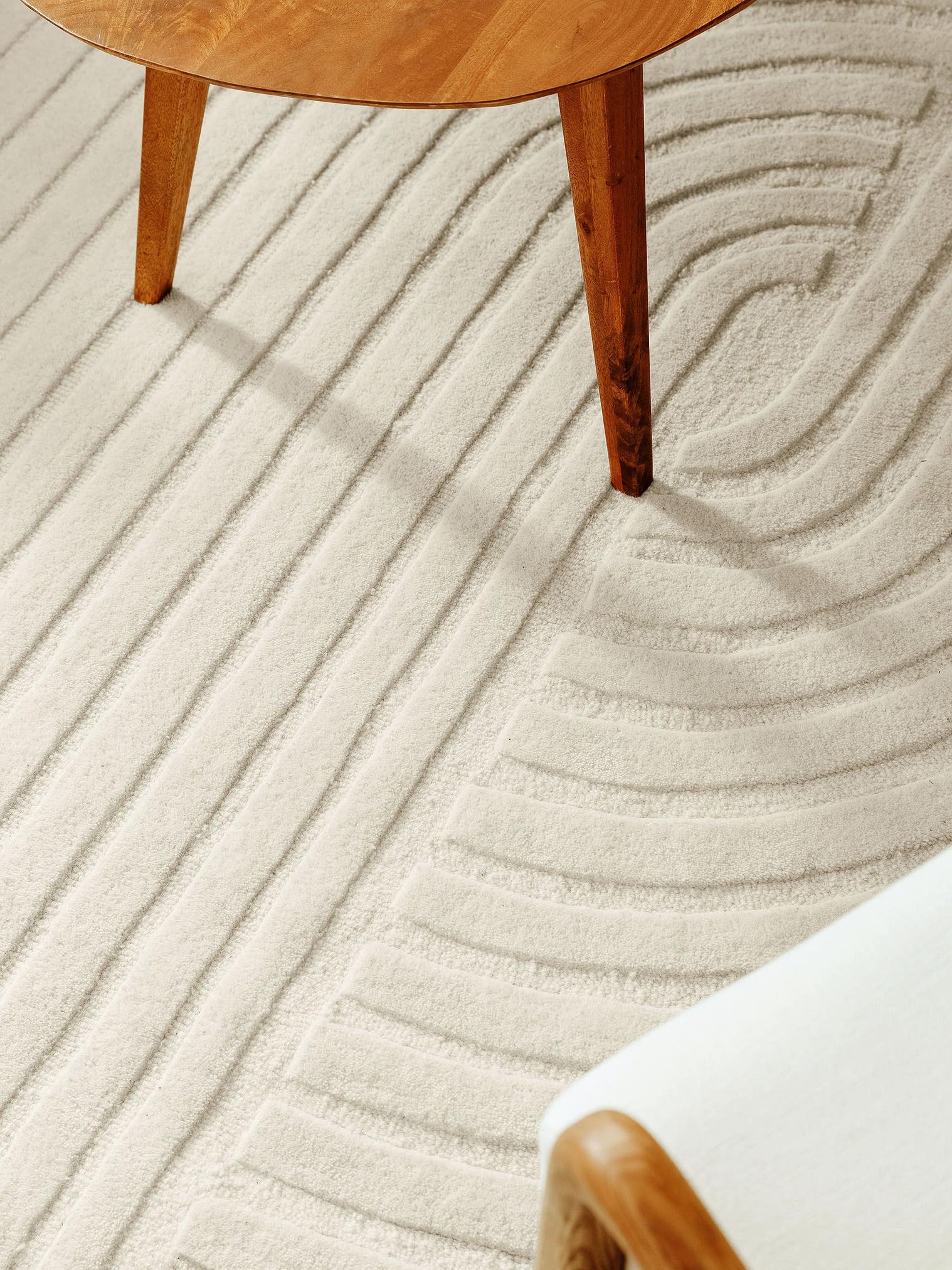 Tapijt van 100% Wol in Wit met een 11 - 20 mm hoge pool van benuta Pure