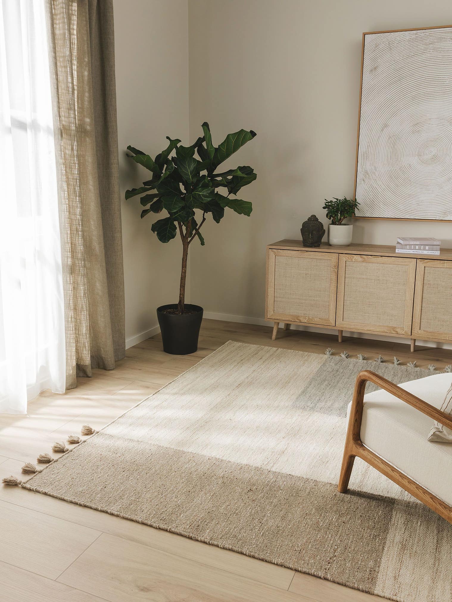 Rug made of 80% wool, 20% cotton in Grey with a 1- 5 mm high pile by benuta Pure