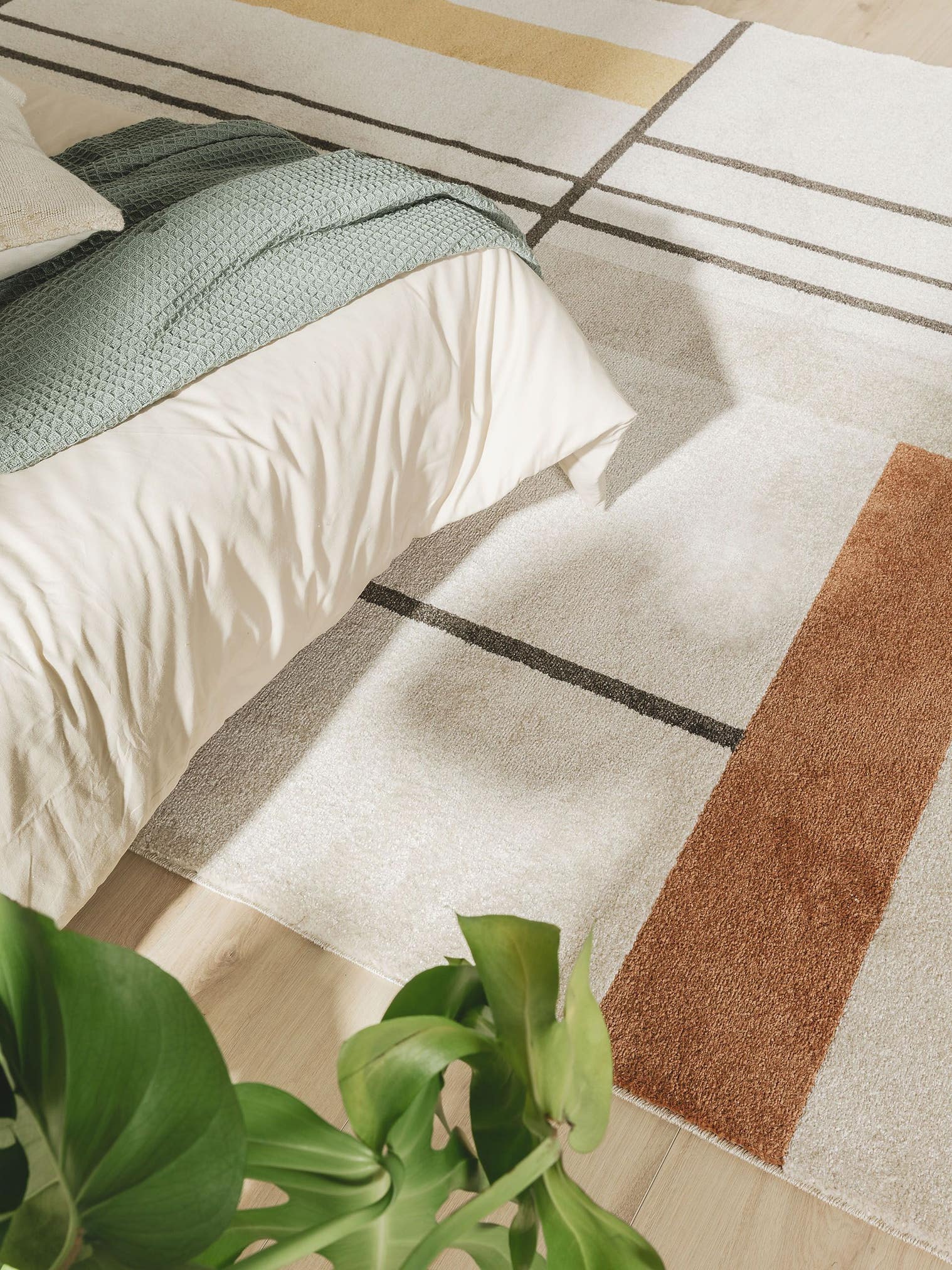 Teppich aus 100% Polypropylen in Multicolor mit 6 bis 10 mm hohem Flor von benuta Pop