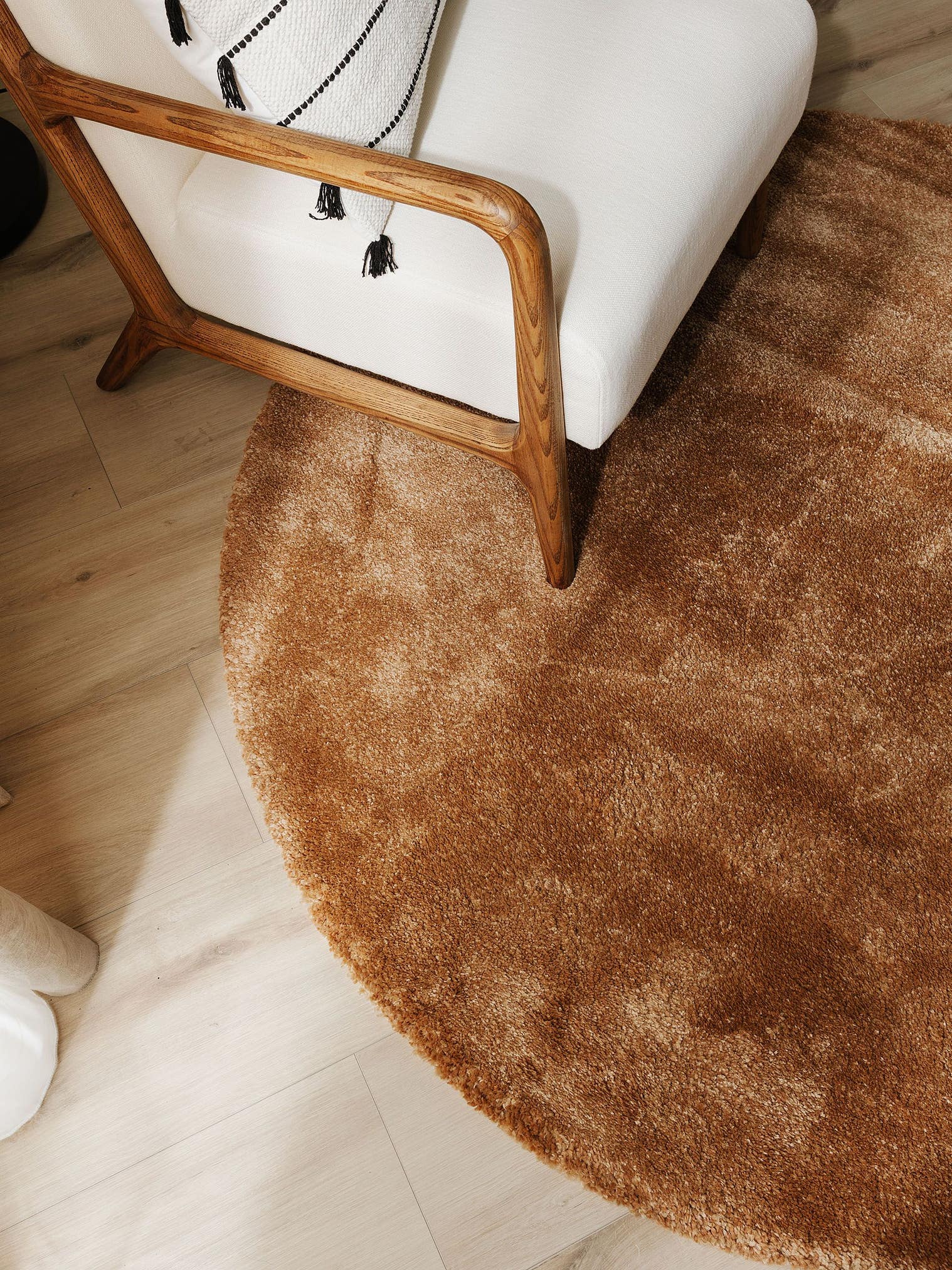 Rug made of 100% Polypropylene in Brown with a 21 - 30 mm high pile by benuta Nest