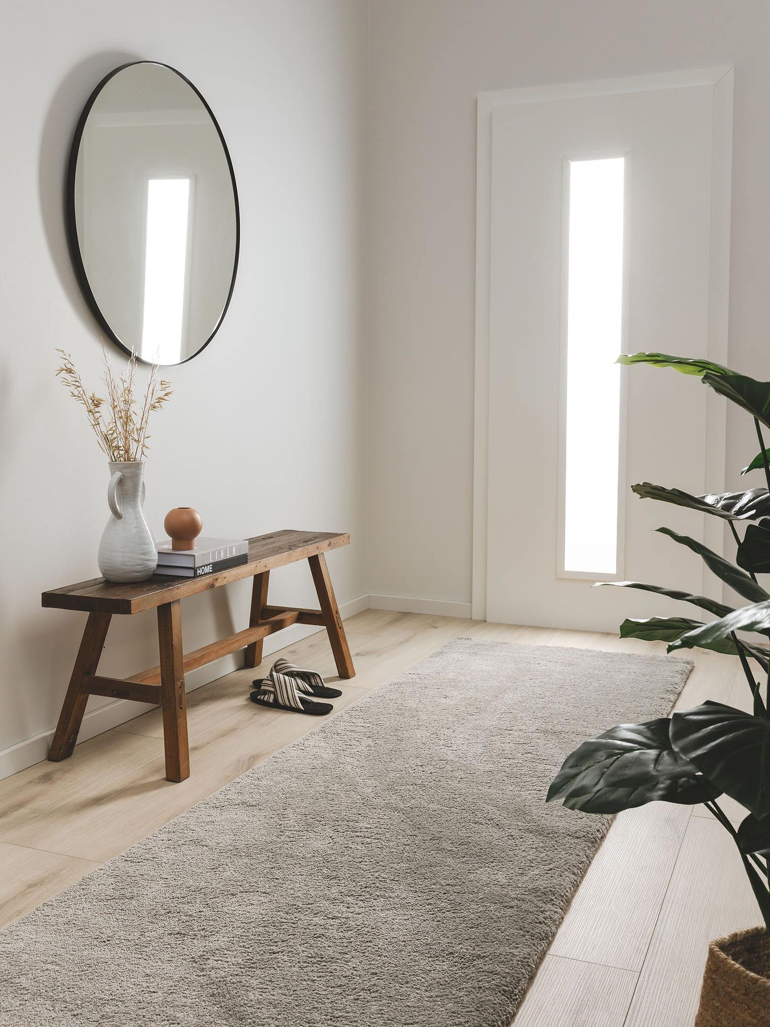 Teppich aus 100% Polypropylen in Grau mit 21 bis 30 mm hohem Flor von benuta Nest