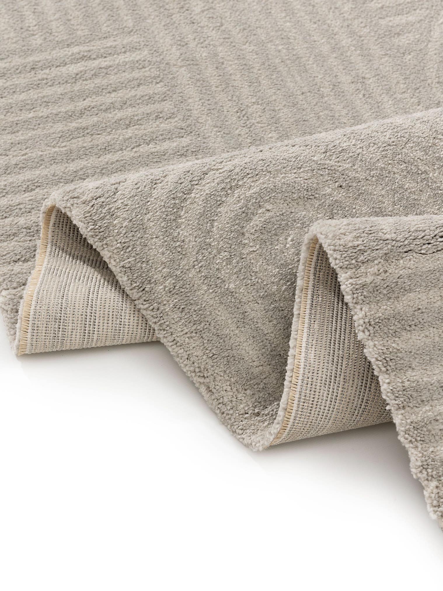 Rug made of 100% Polypropylene in Grey with a 21 - 30 mm high pile by benuta Nest