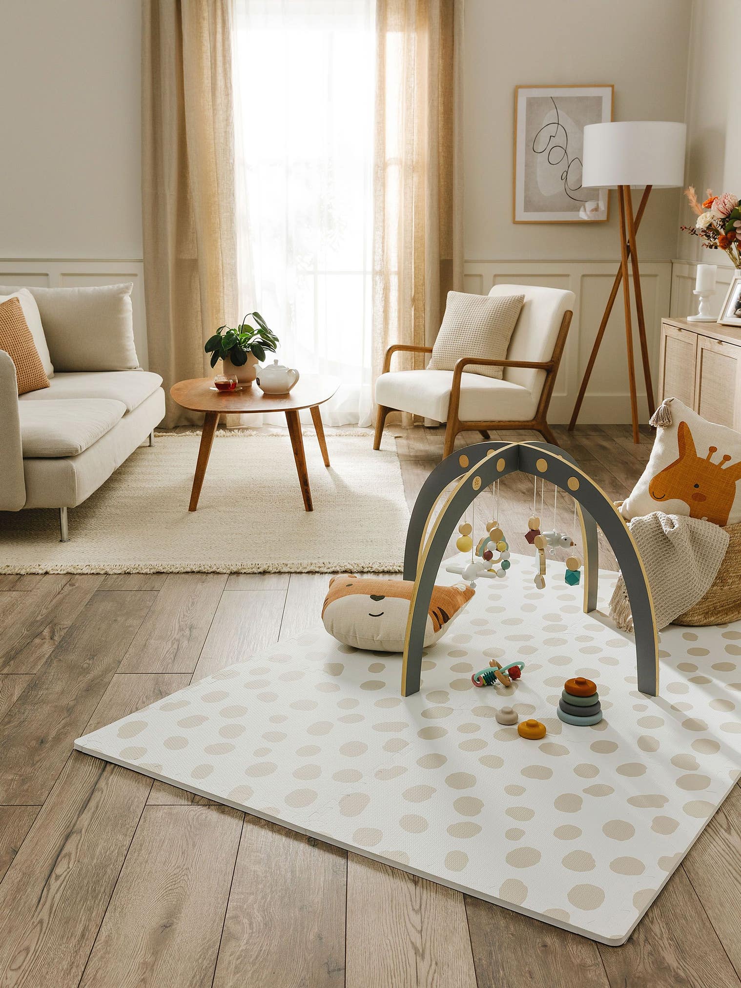Spielmatte Savannah Beige im Design Tiermotive aus 100% EVA-Schaumstoff von Lytte