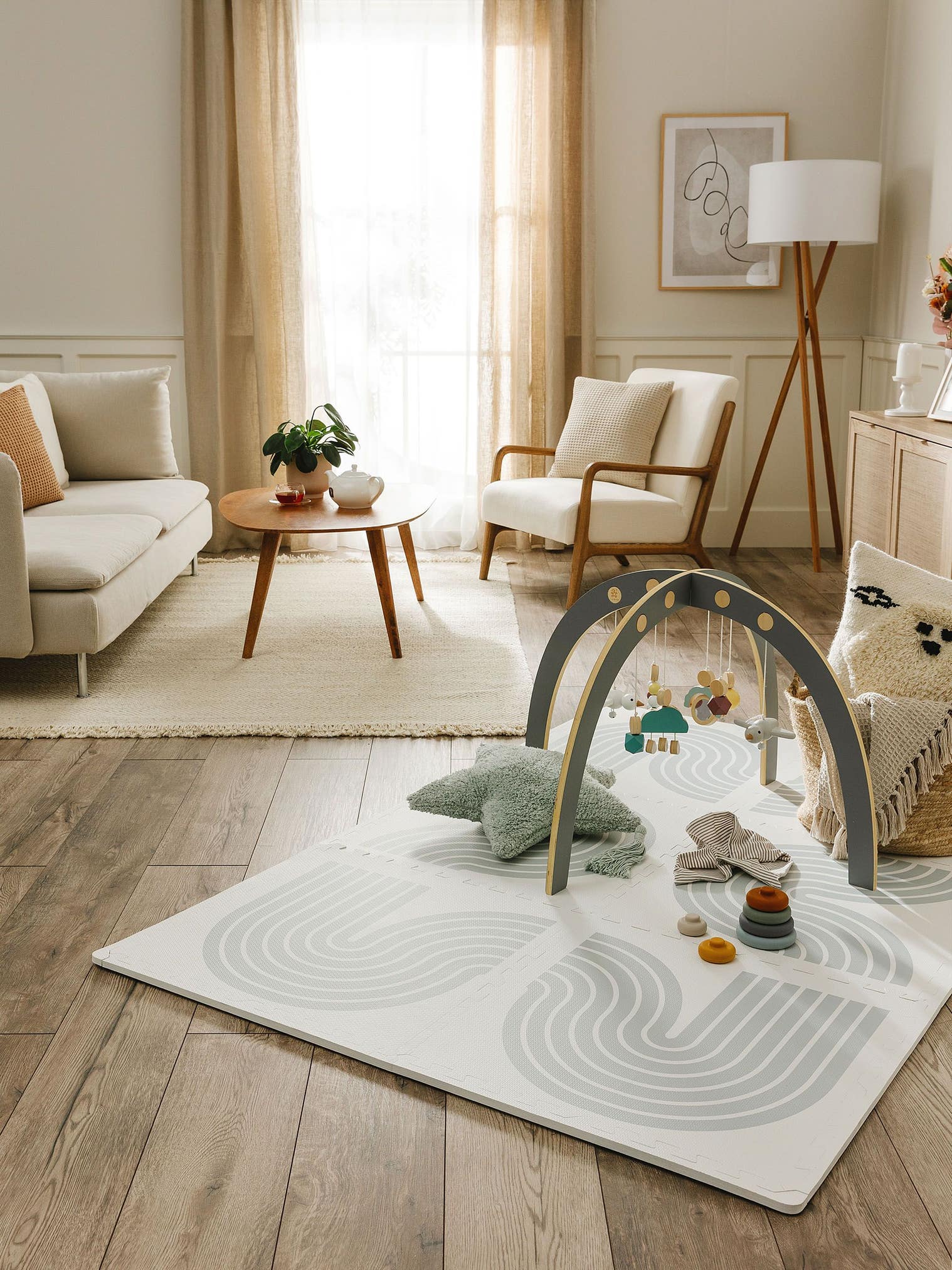 Skumlegegulv Archie Cremehvid/Grå i KidsDesign-design lavet af 100% EVA foam fra Lytte