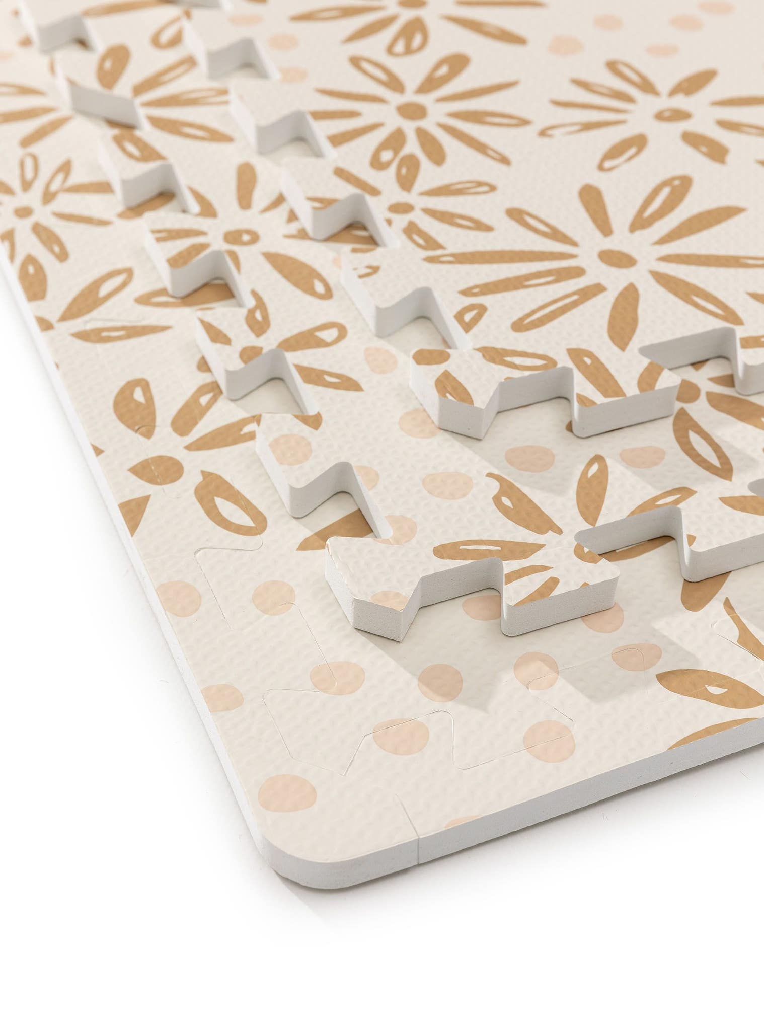Spielmatte Daisy Beige im Design Botanicals&Florals aus 100% EVA-Schaumstoff von Lytte