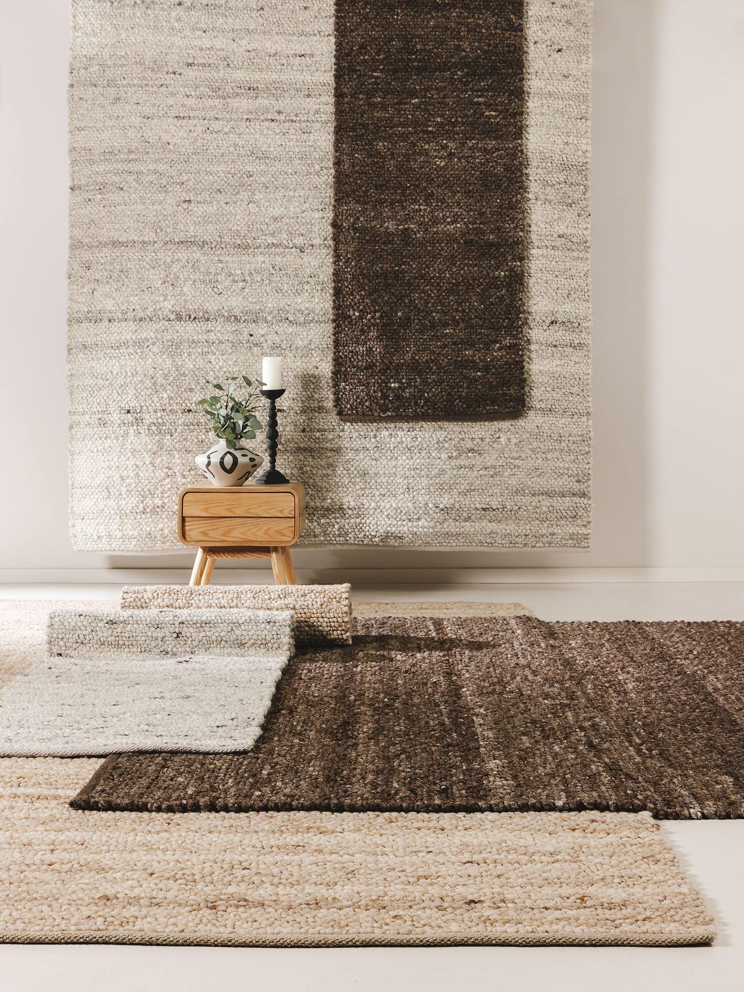 Tapis en 70% Laine, 30% Jute en Gris avec une pile de 11 - 20 mm de hauteur de benuta Pure