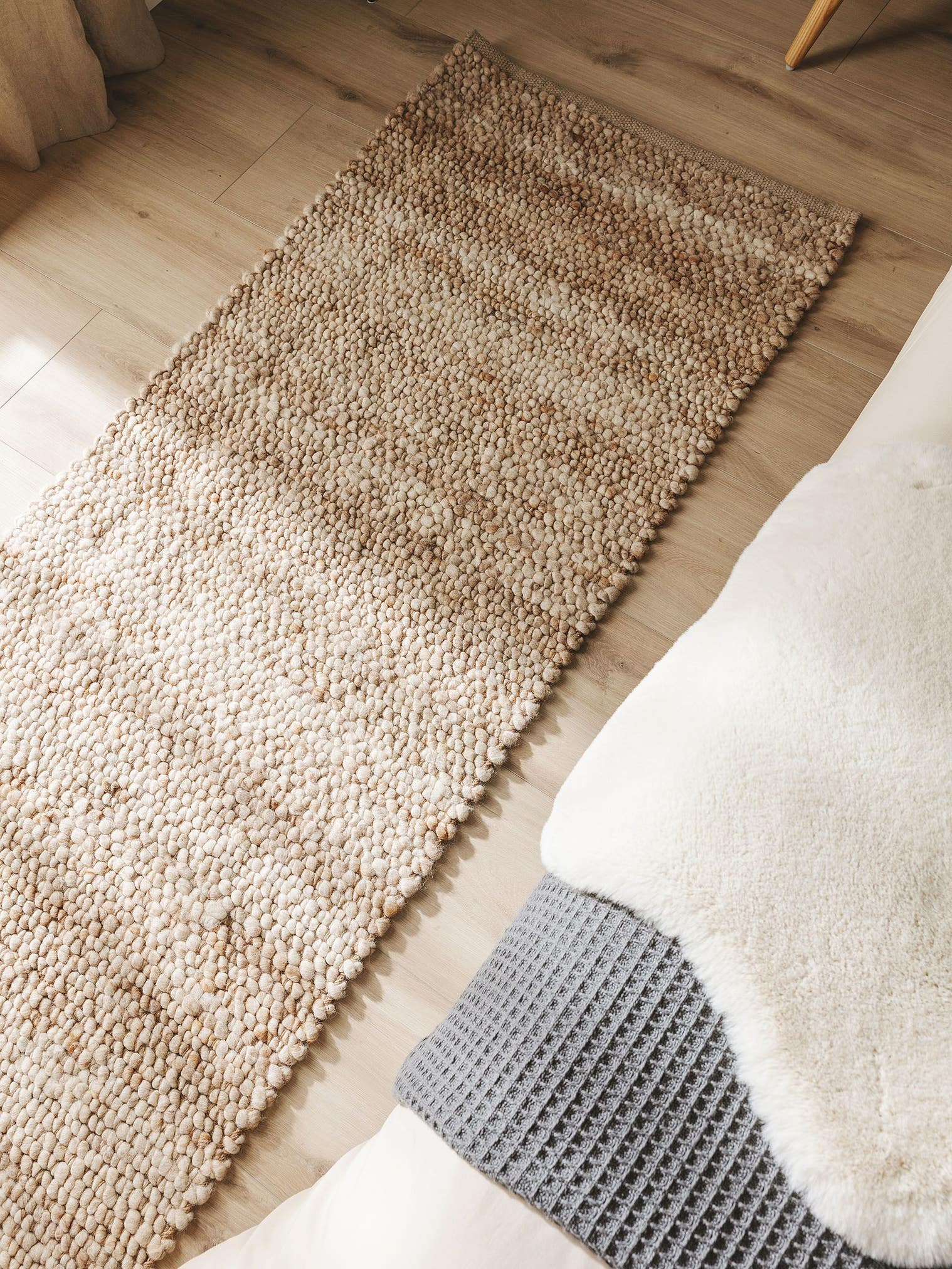 Matta av 70% Ull, 30% Jute i Beige med 11 - 20 mm hög lugg från benuta Pure