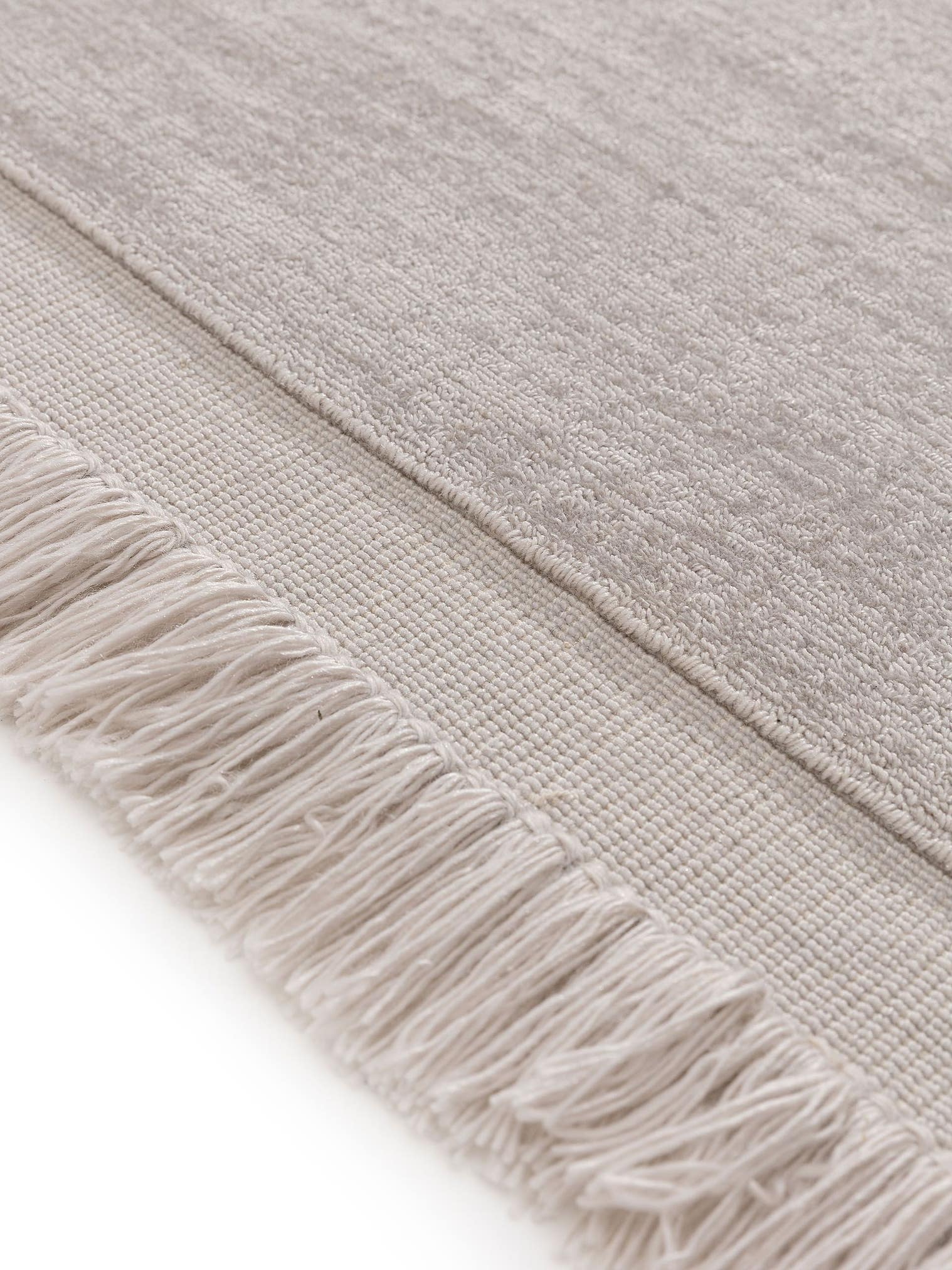 Koberec z 80 % polyester, 20 % bavlna v Grey s vlasem výšky 6 až 10 mm od benuta Pure