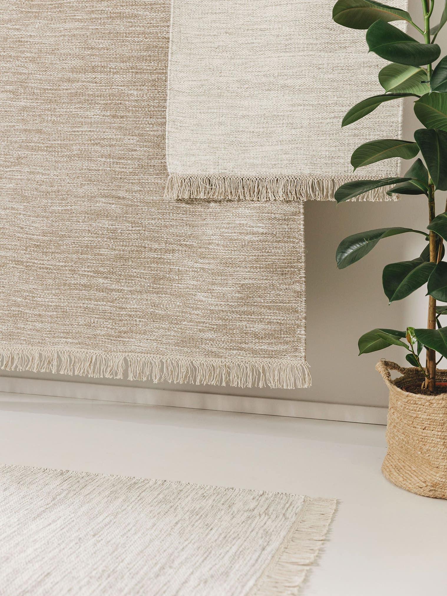 Tappeto di 80% lana, 20% cotone in Beige con pelo alto 1- 5 mm da benuta Pure
