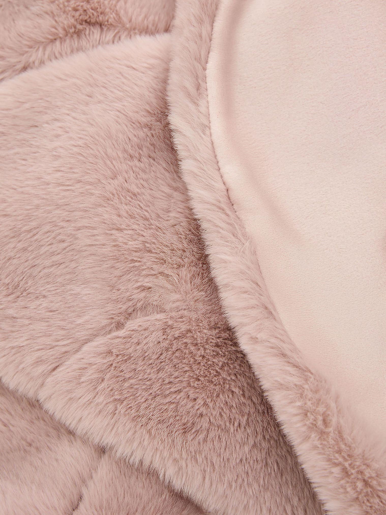 Kuscheldecke Dave Rosa im Design Uni aus 100% Polyester von benuta Nest