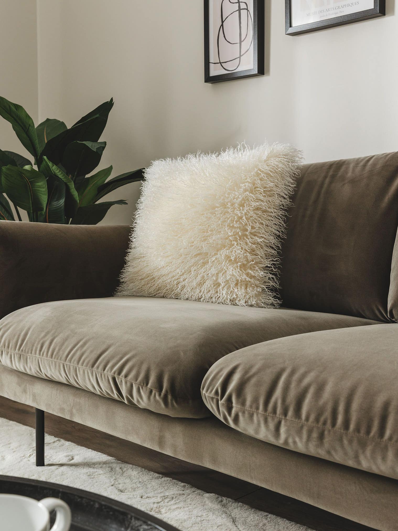 Cushion Cover Oscar Cream in Uni design made of 100% Polyester by benuta Nest
