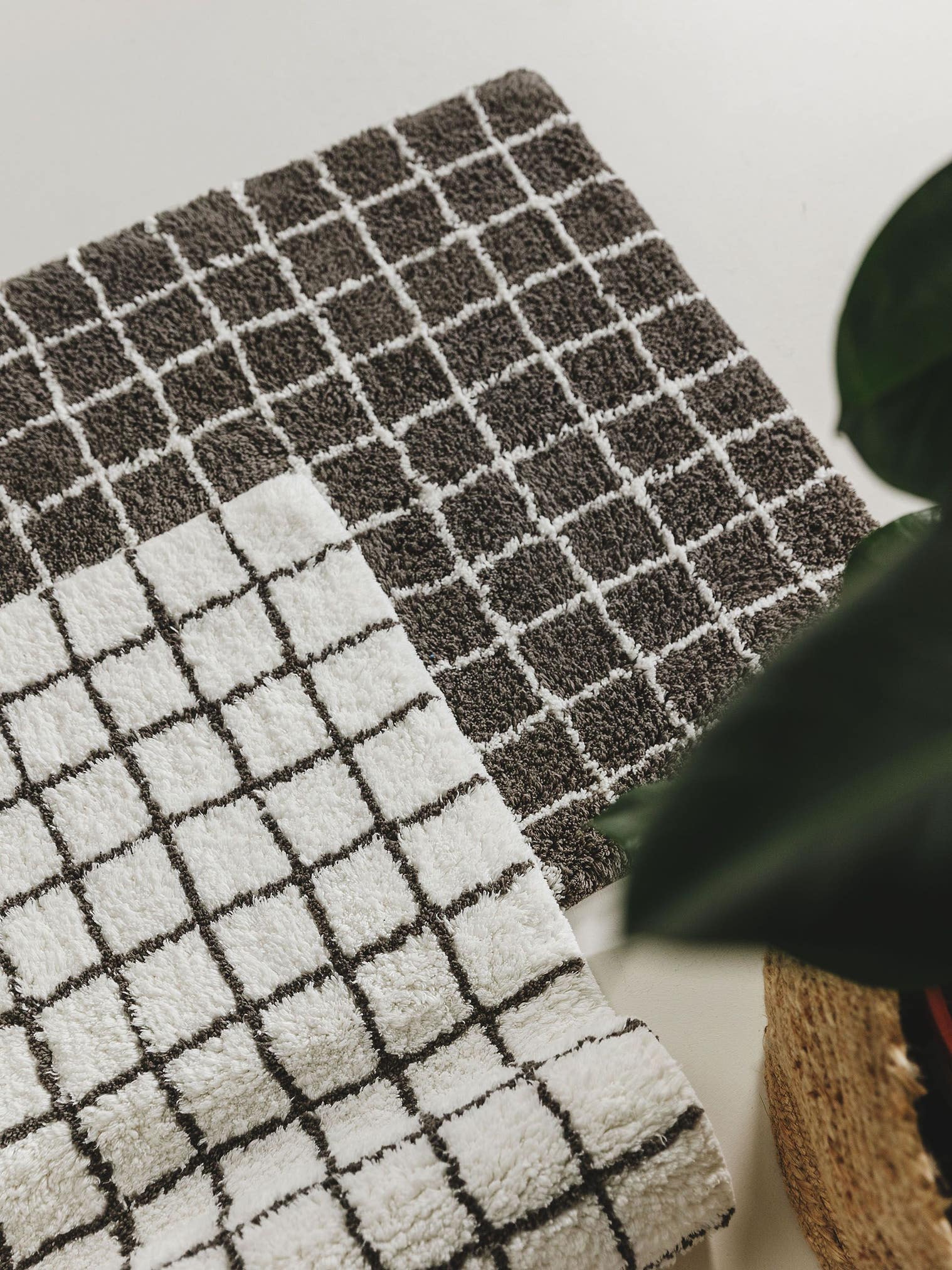 Tapete de 100% algodão em Branco com pelo de 6 a 10 mm de altura da benuta Nest