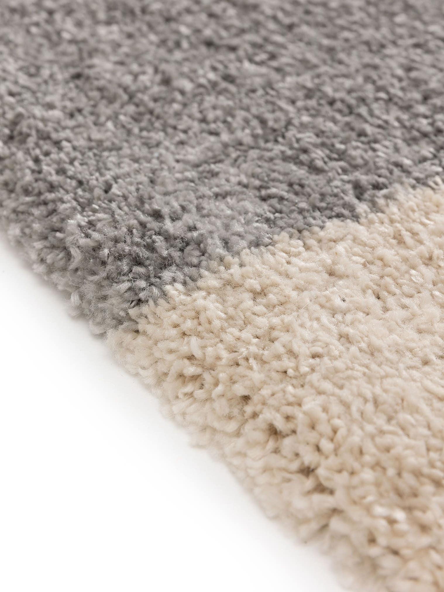 Teppich aus 100% Polypropylen in Multicolor mit 21 bis 30 mm hohem Flor von Lytte